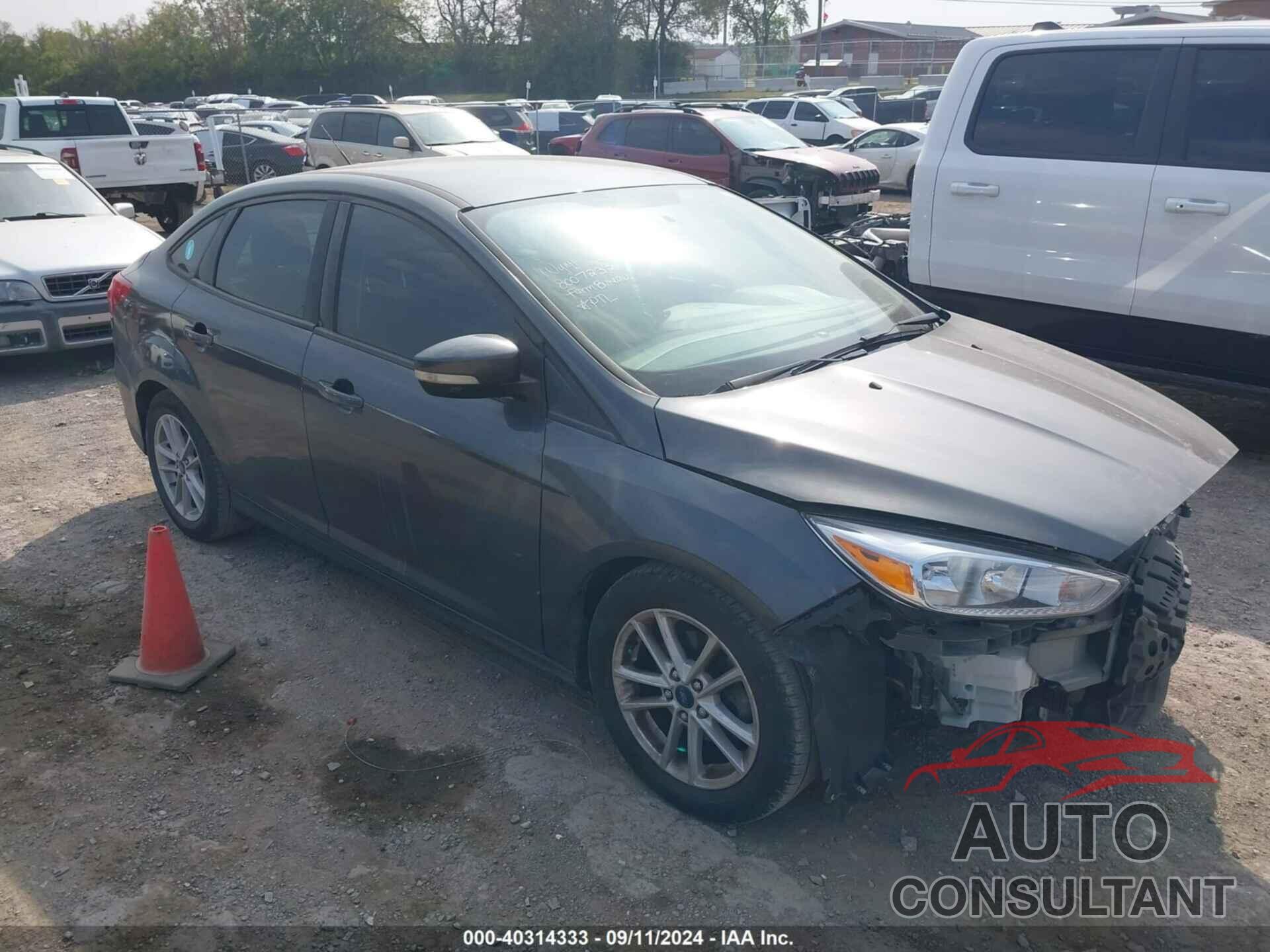 FORD FOCUS 2017 - 1FADP3F20HL256291