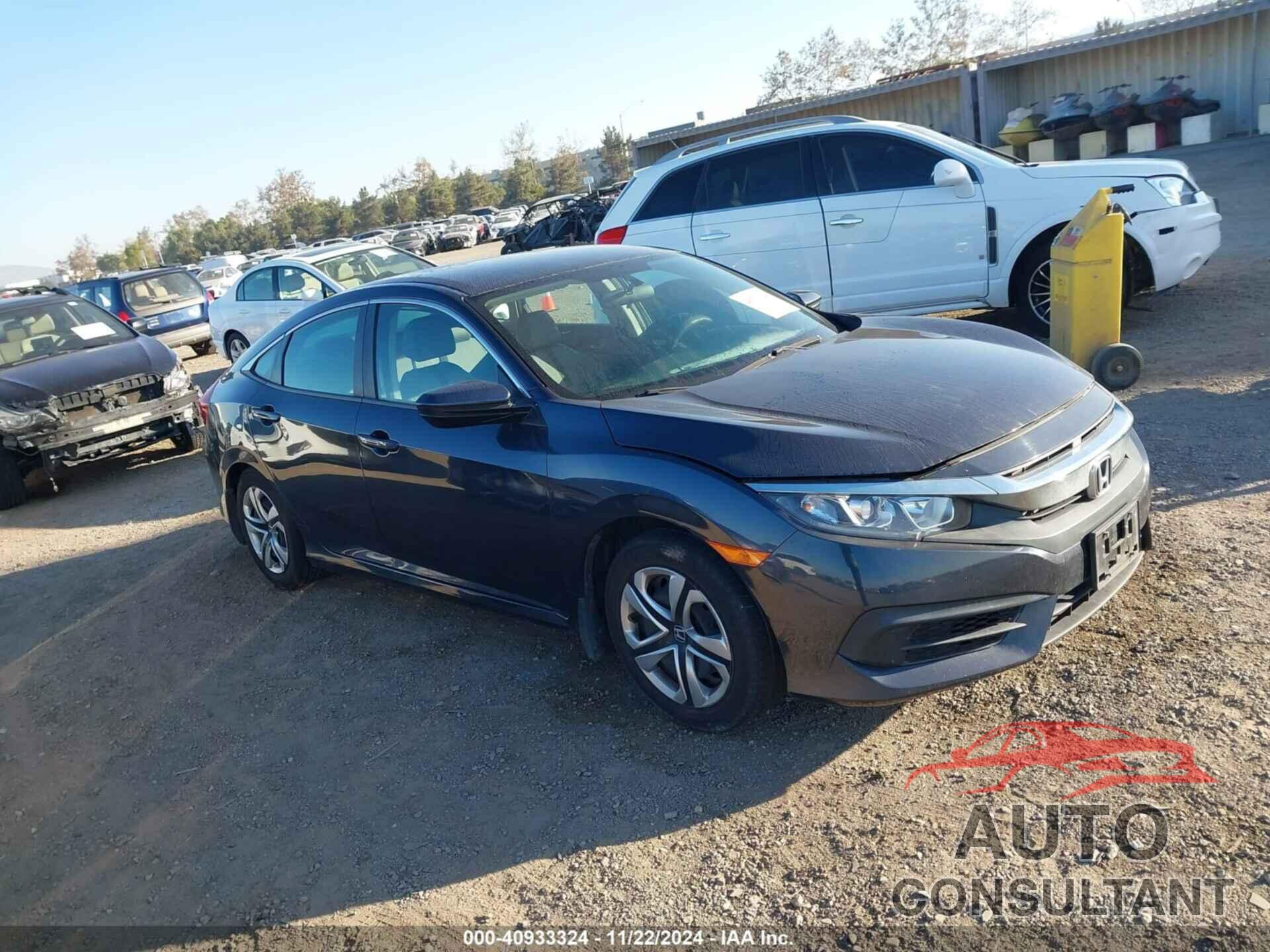 HONDA CIVIC 2018 - 2HGFC2F50JH501159