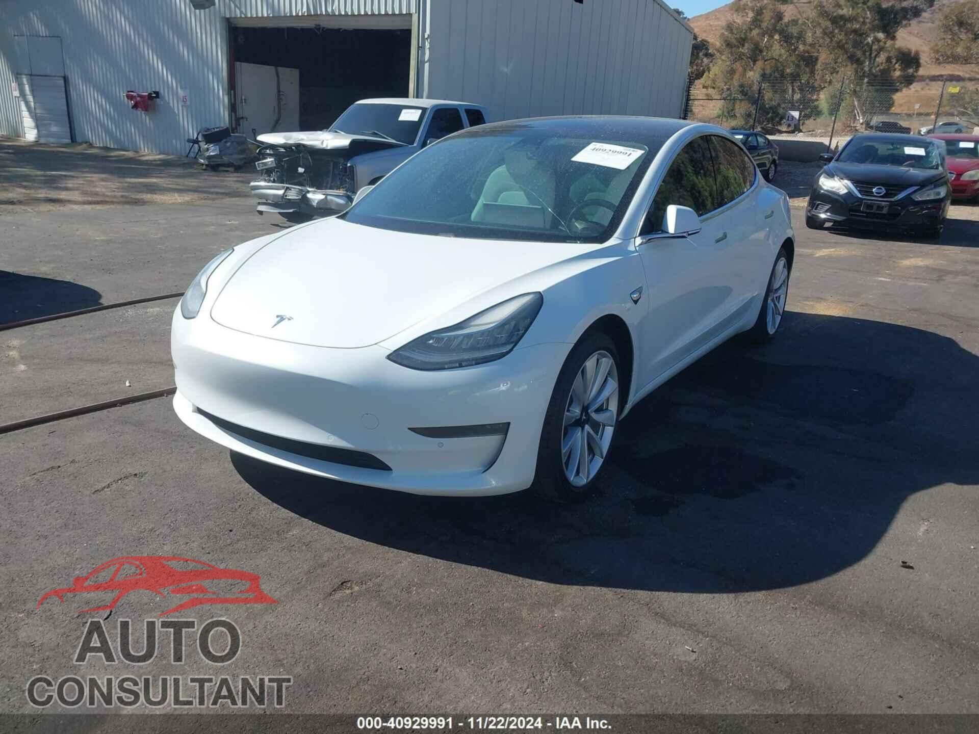 TESLA MODEL 3 2019 - 5YJ3E1EB9KF406992