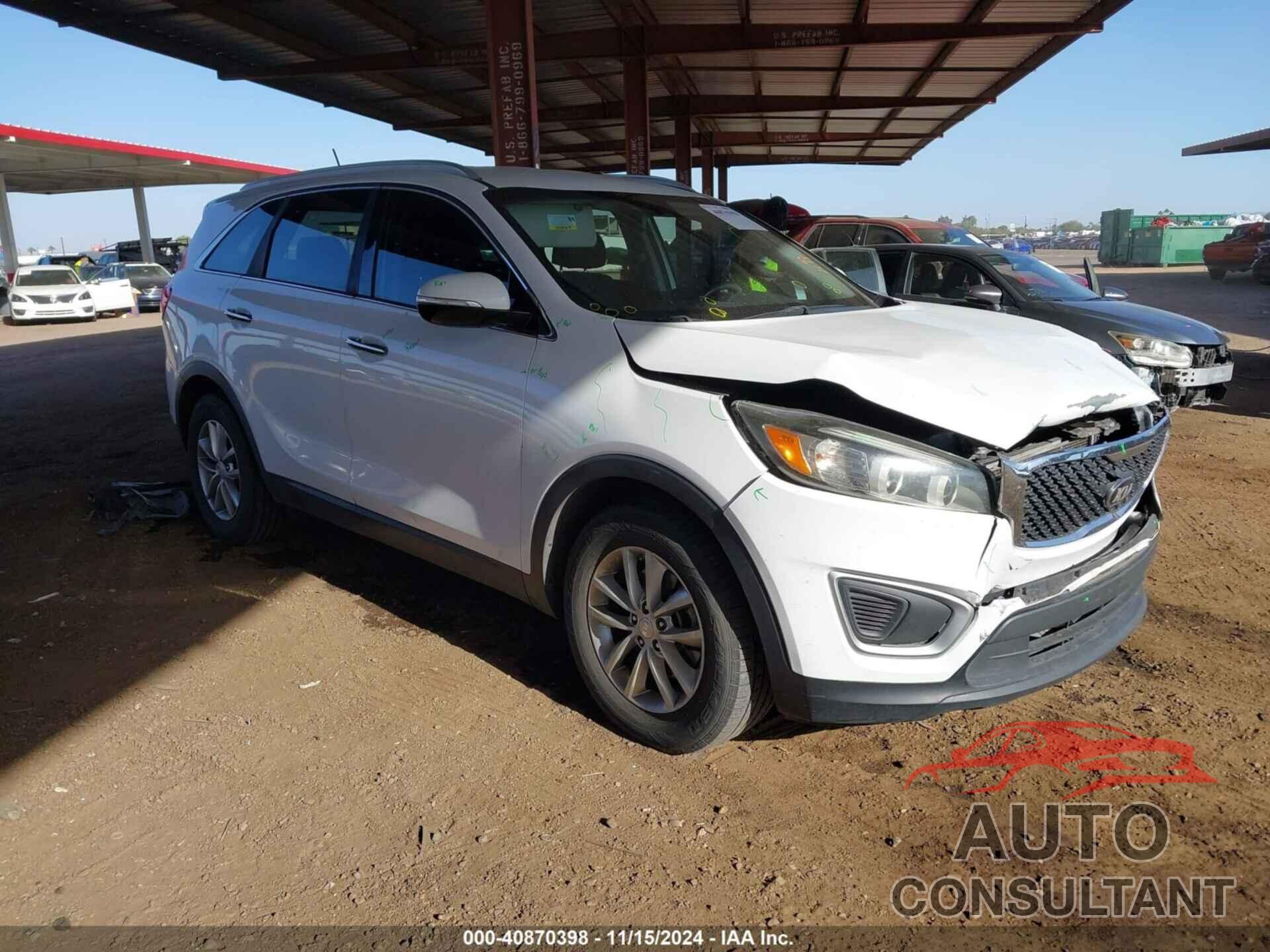 KIA SORENTO 2018 - 5XYPG4A54JG367619