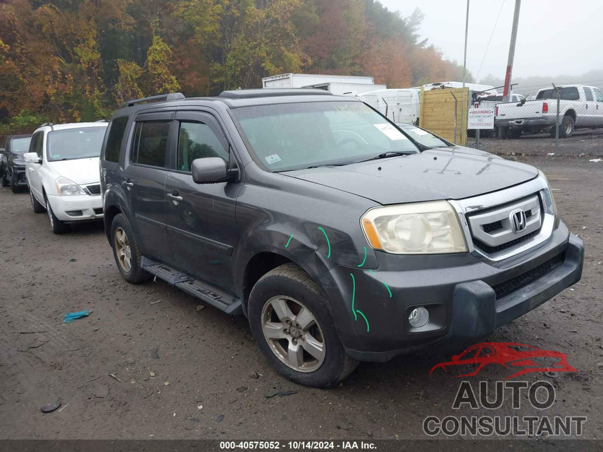 HONDA PILOT 2011 - 5FNYF4H76BB012880