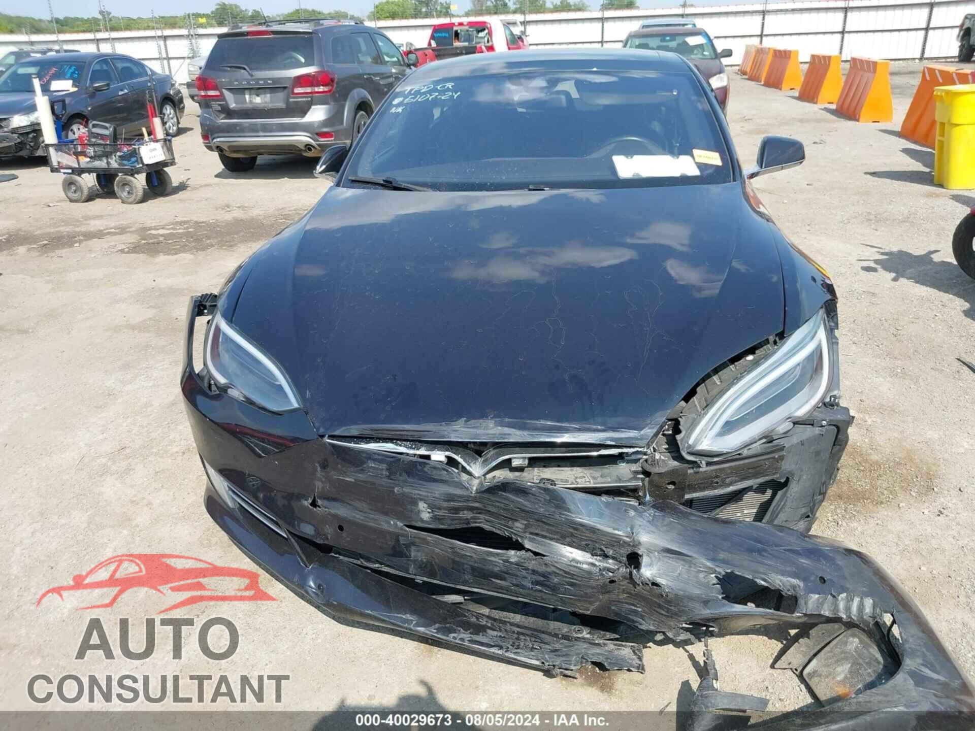 TESLA MODEL S 2016 - 5YJSA1E48GF142213