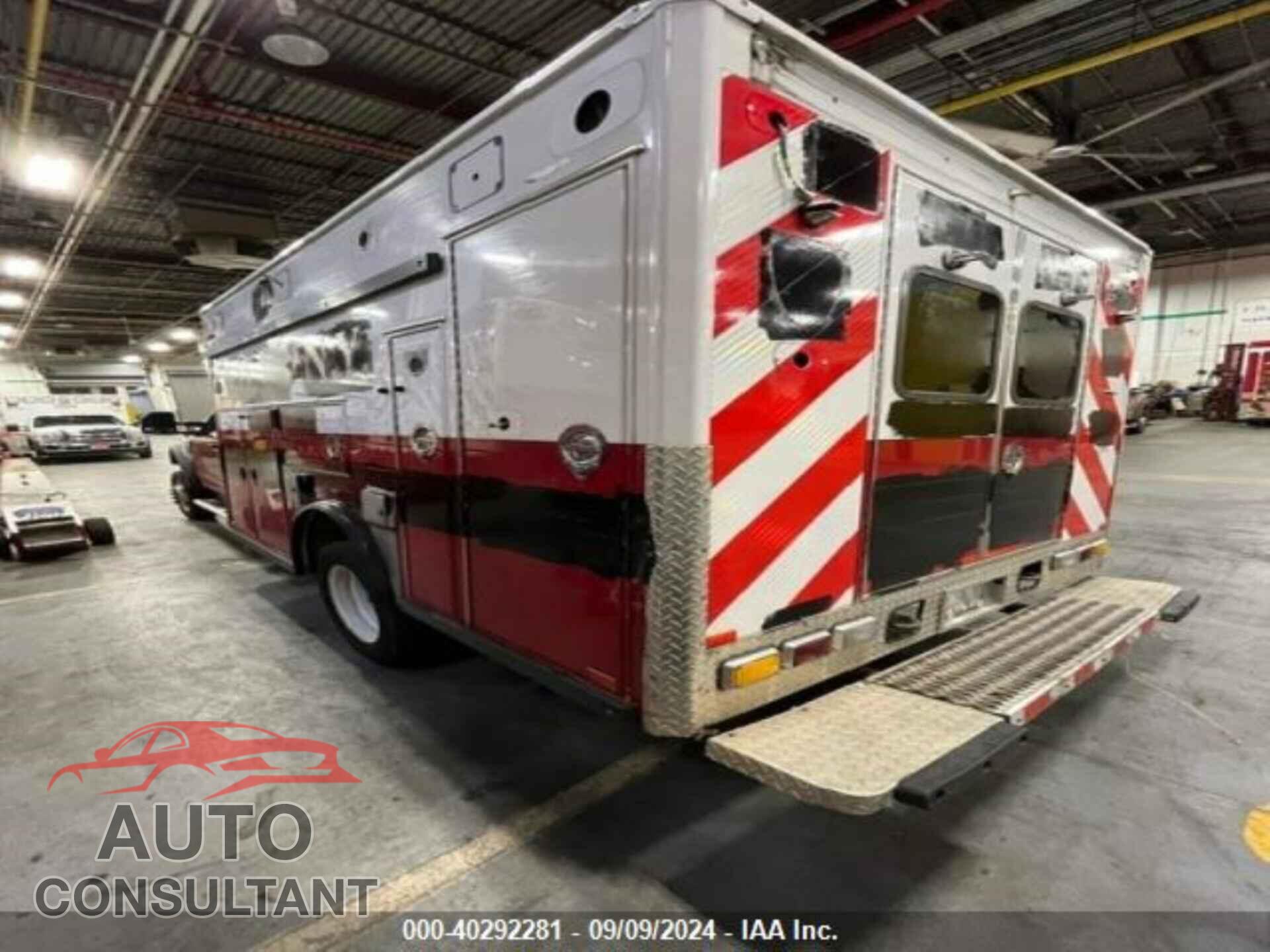 FORD F-550 CHASSIS 2017 - 1FD0X5HT4HEB48945