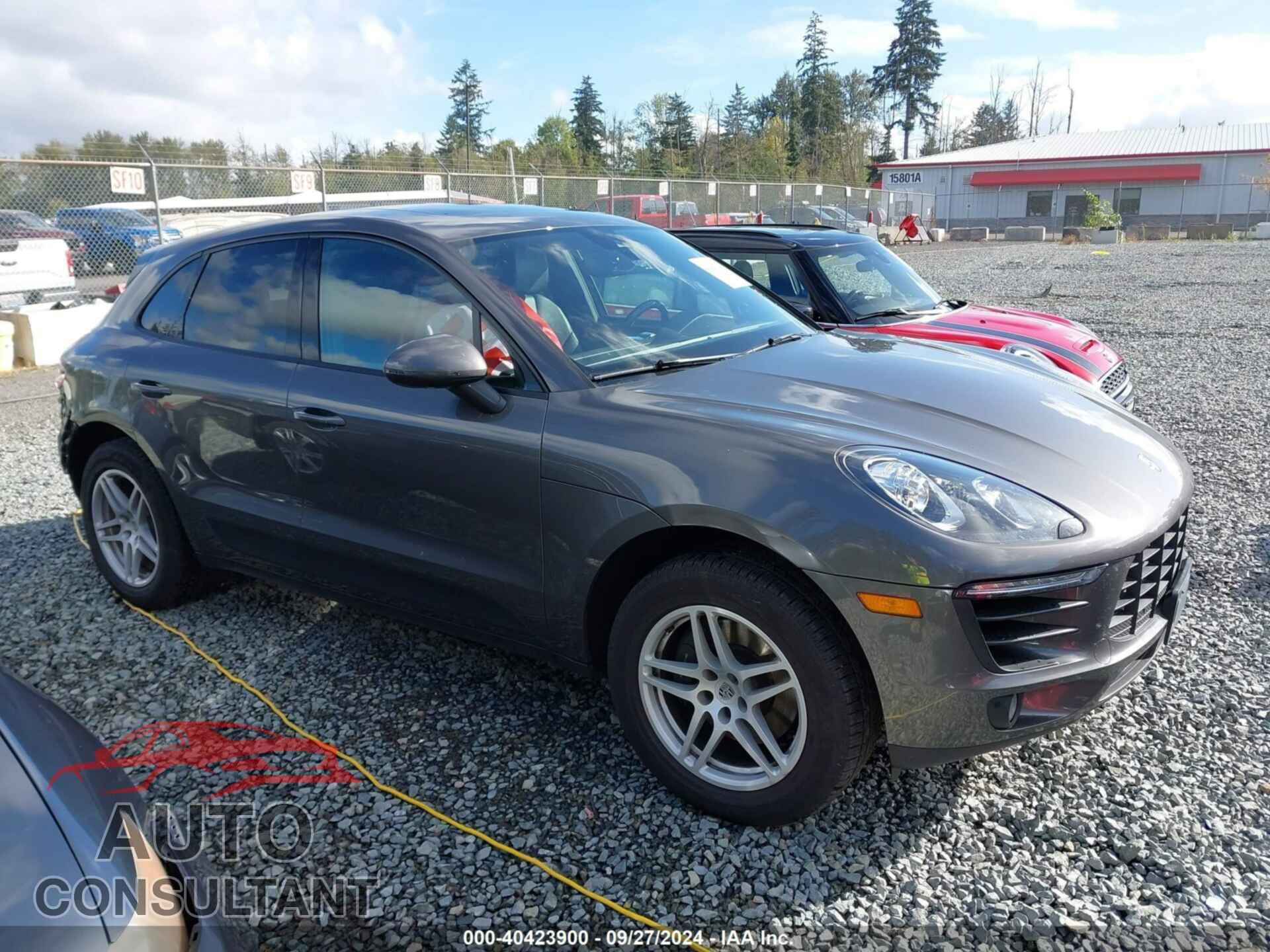 PORSCHE MACAN 2018 - WP1AA2A50JLB24887