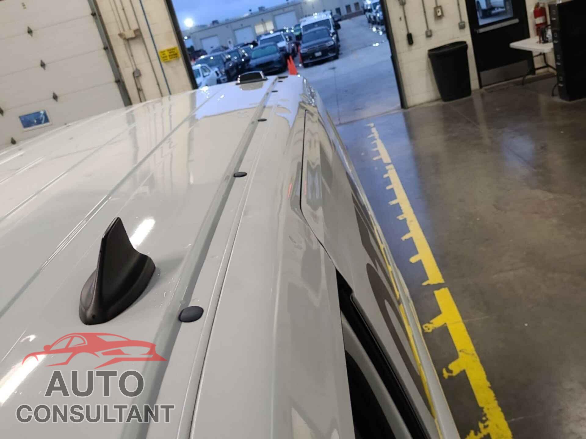 FORD TRANSIT CONNECT 2019 - NM0LS7E27K1431536