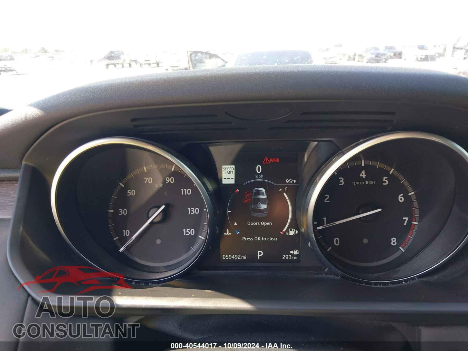 LAND ROVER DISCOVERY 2017 - SALRRBBV0HA011578