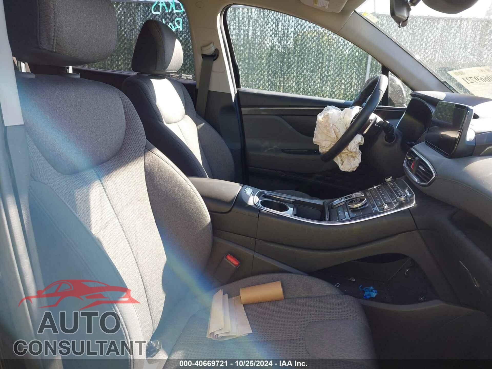 HYUNDAI SANTA FE 2023 - 5NMS24AJ5PH623593
