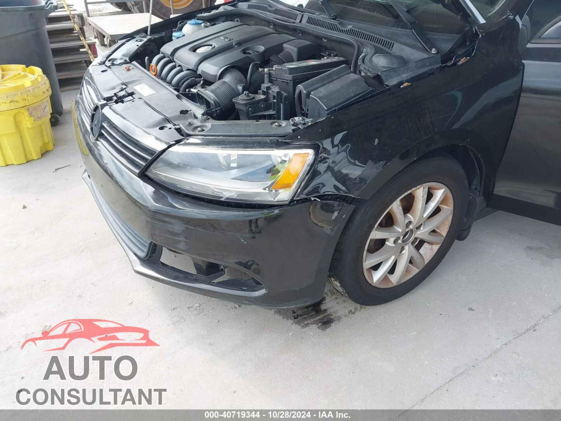 VOLKSWAGEN JETTA 2012 - 3VWDP7AJ4CM374543