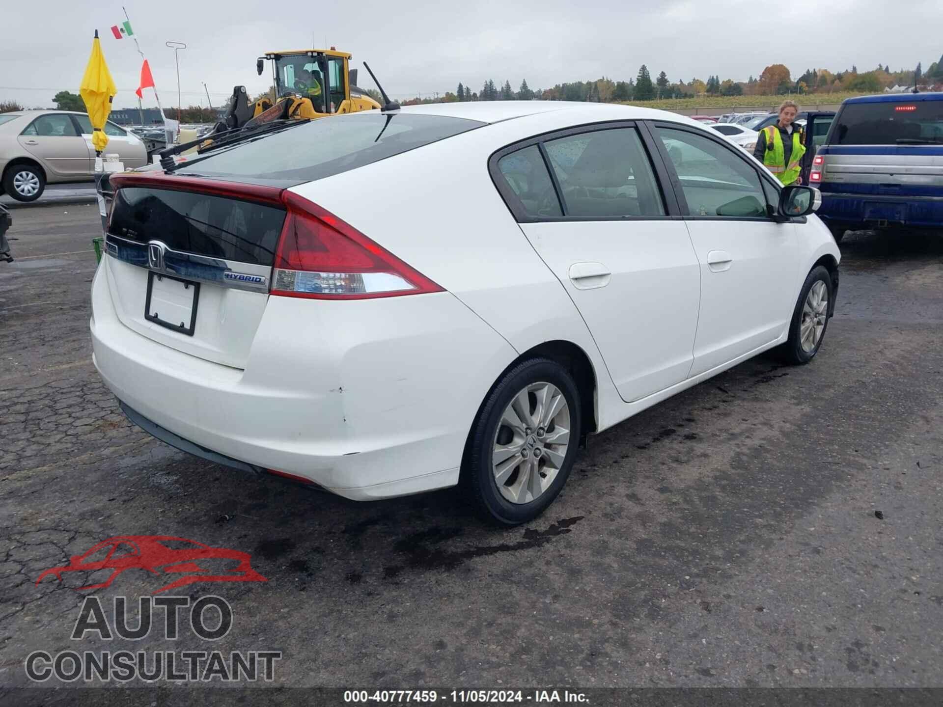 HONDA INSIGHT 2013 - JHMZE2H78DS006465