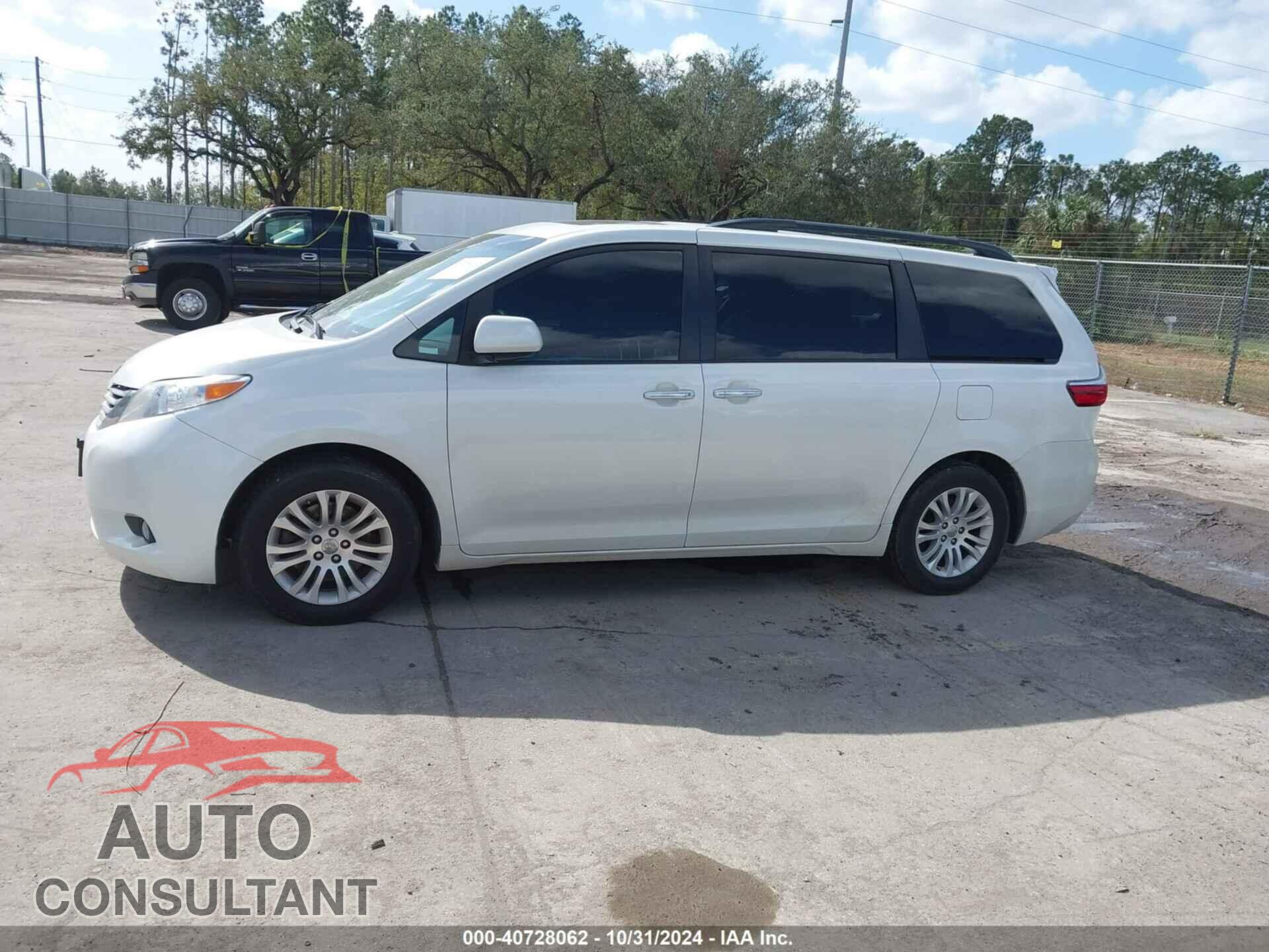 TOYOTA SIENNA 2017 - 5TDYZ3DC5HS850374