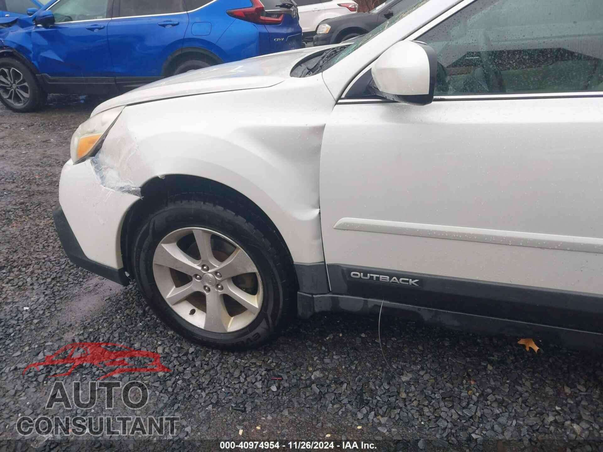 SUBARU OUTBACK 2013 - 4S4BRBLCXD3206541
