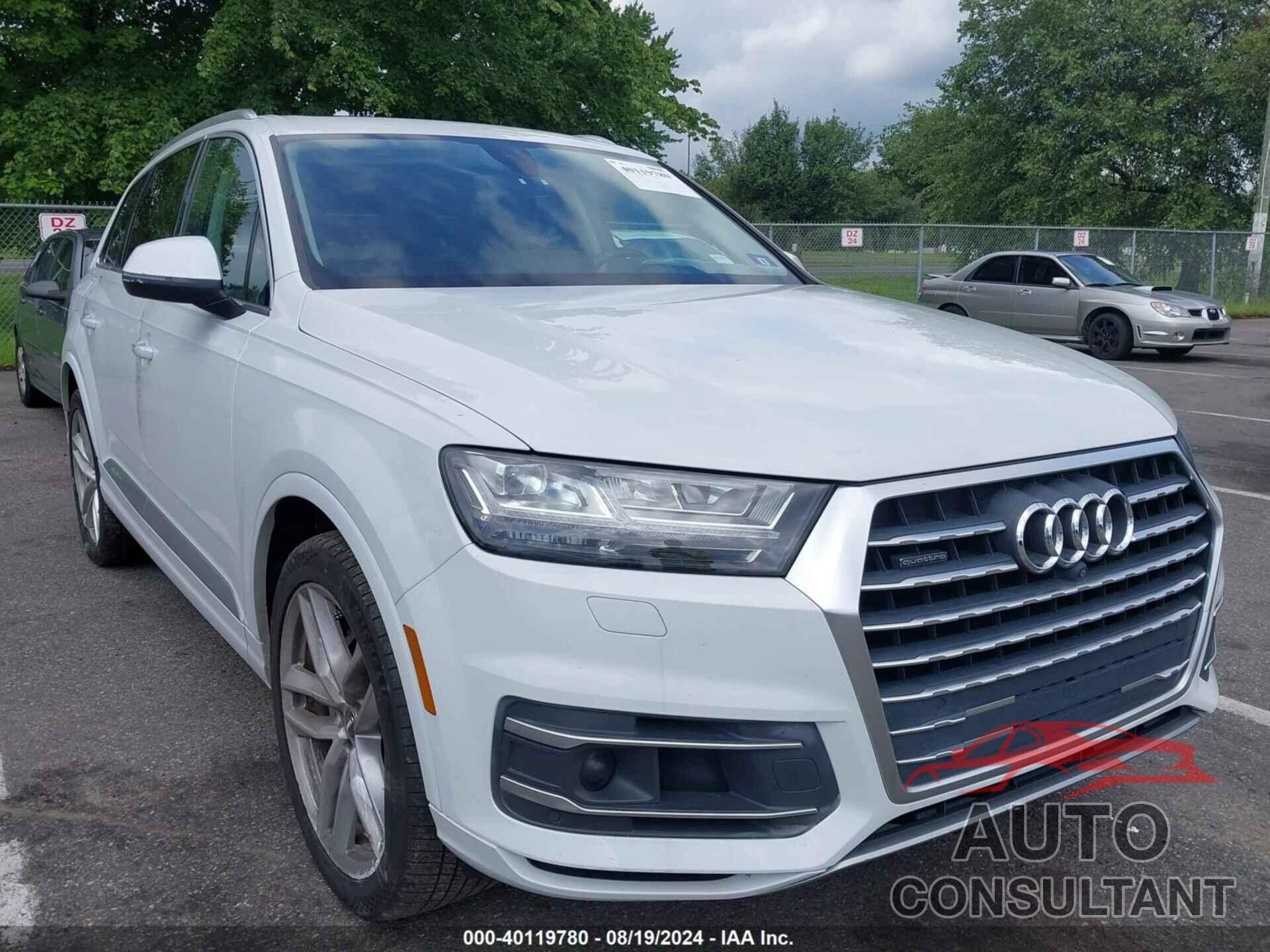 AUDI Q7 2018 - WA1VAAF76JD013370