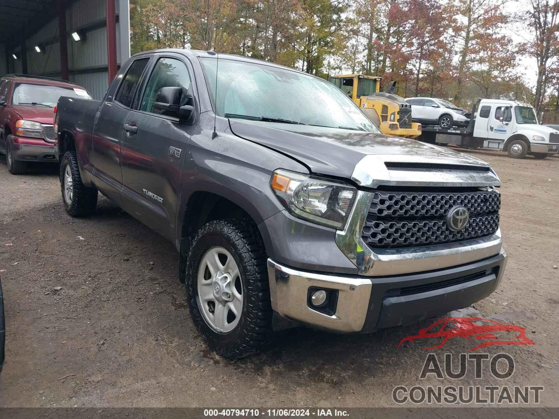 TOYOTA TUNDRA 2018 - 5TFUY5F17JX685193
