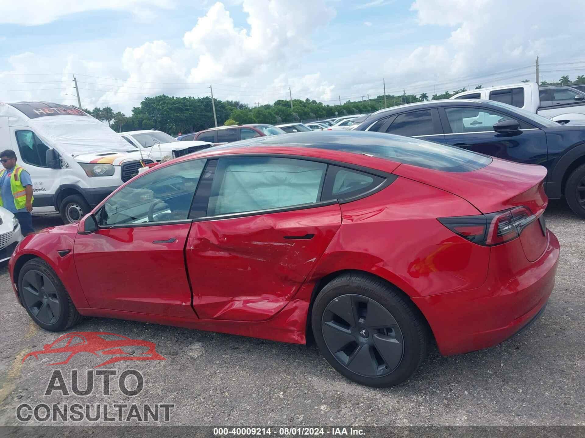 TESLA MODEL 3 2023 - 5YJ3E1EA1PF643152