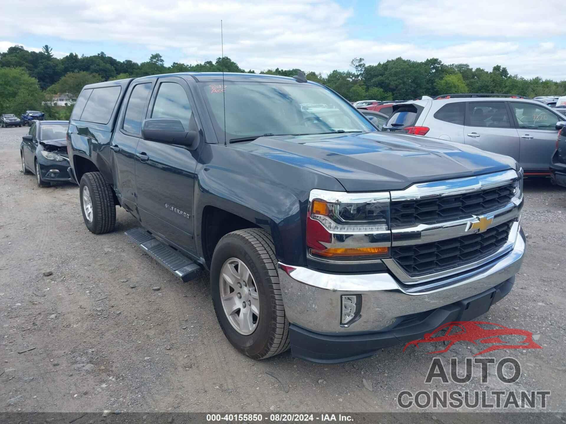CHEVROLET SILVERADO 1500 2017 - 1GCRCREC0HZ267233