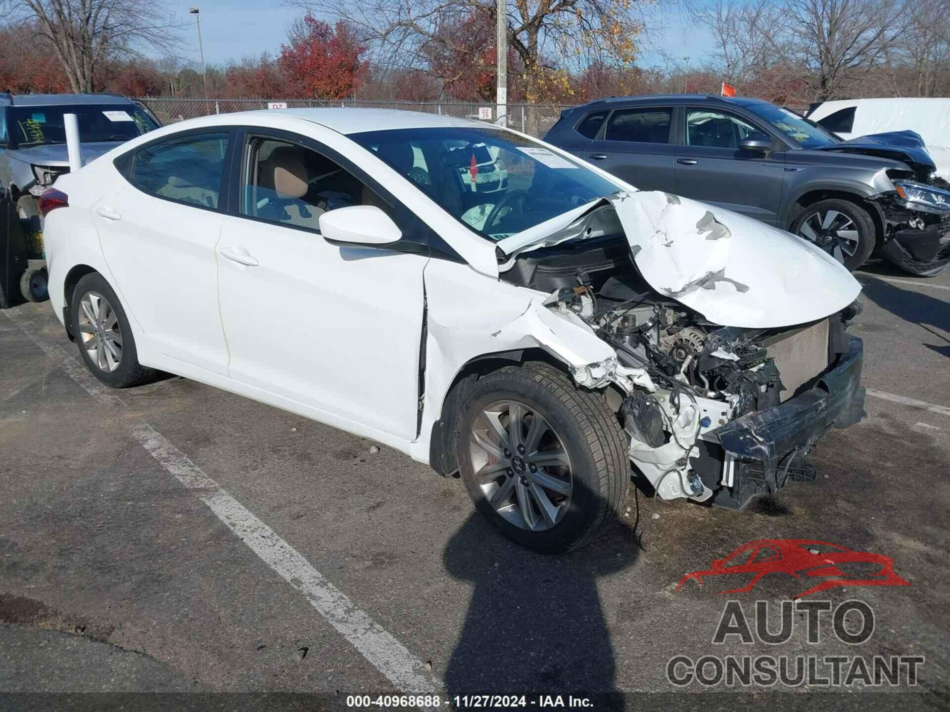 HYUNDAI ELANTRA 2016 - 5NPDH4AE4GH722452