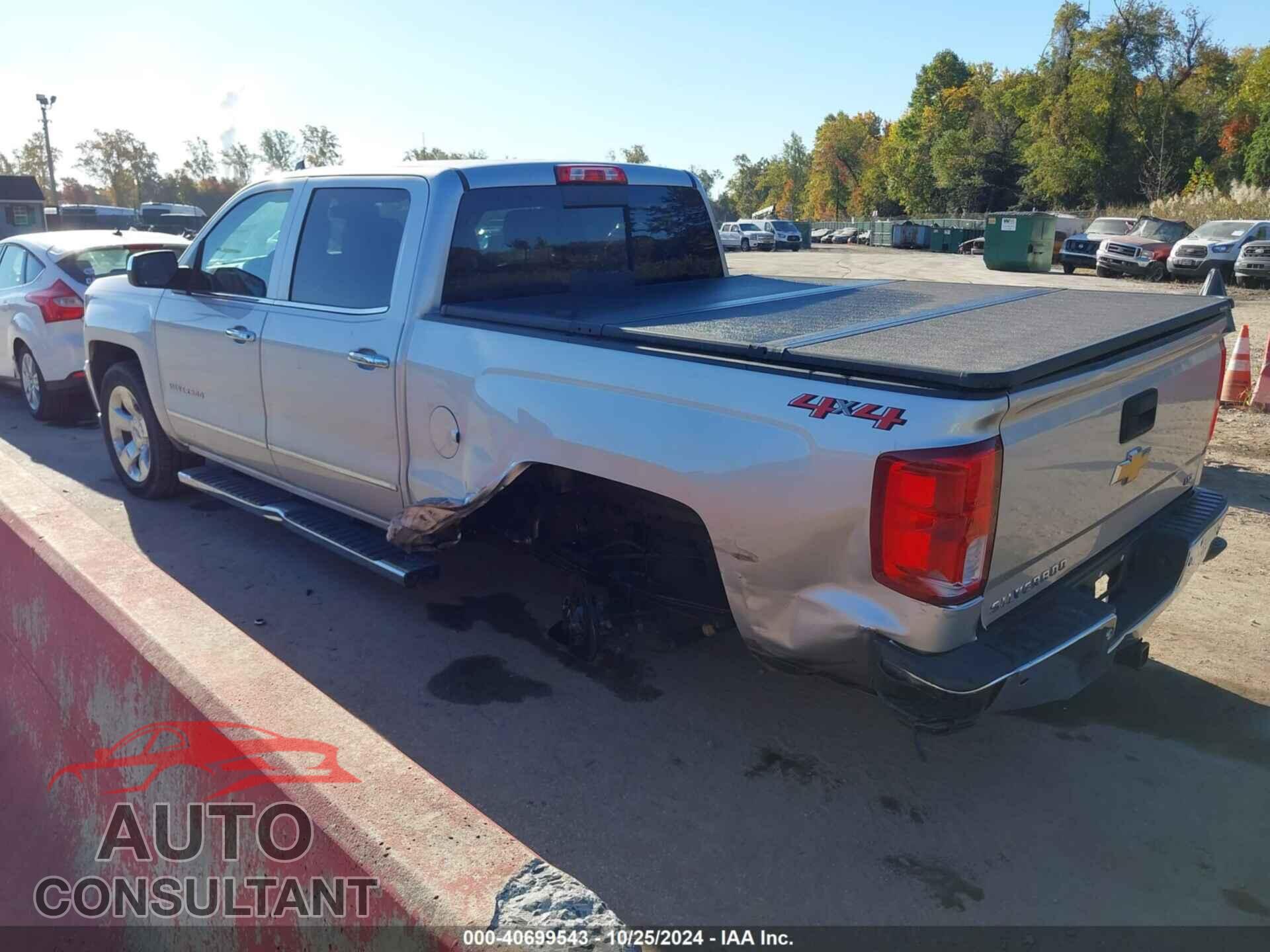 CHEVROLET SILVERADO 1500 2018 - 3GCUKSEC5JG285236