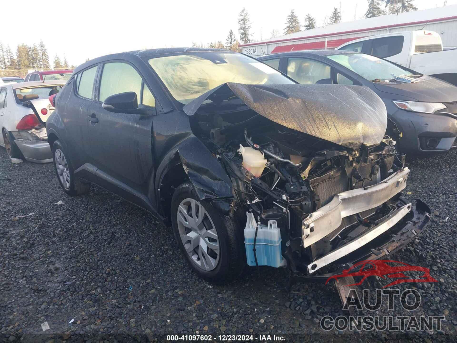 TOYOTA C-HR 2021 - JTNKHMBXXM1101061