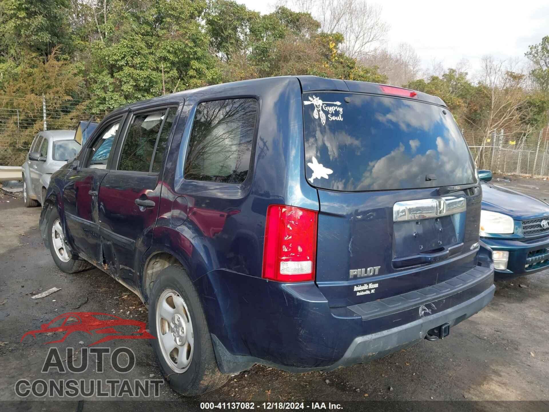 HONDA PILOT 2011 - 5FNYF4H27BB097300