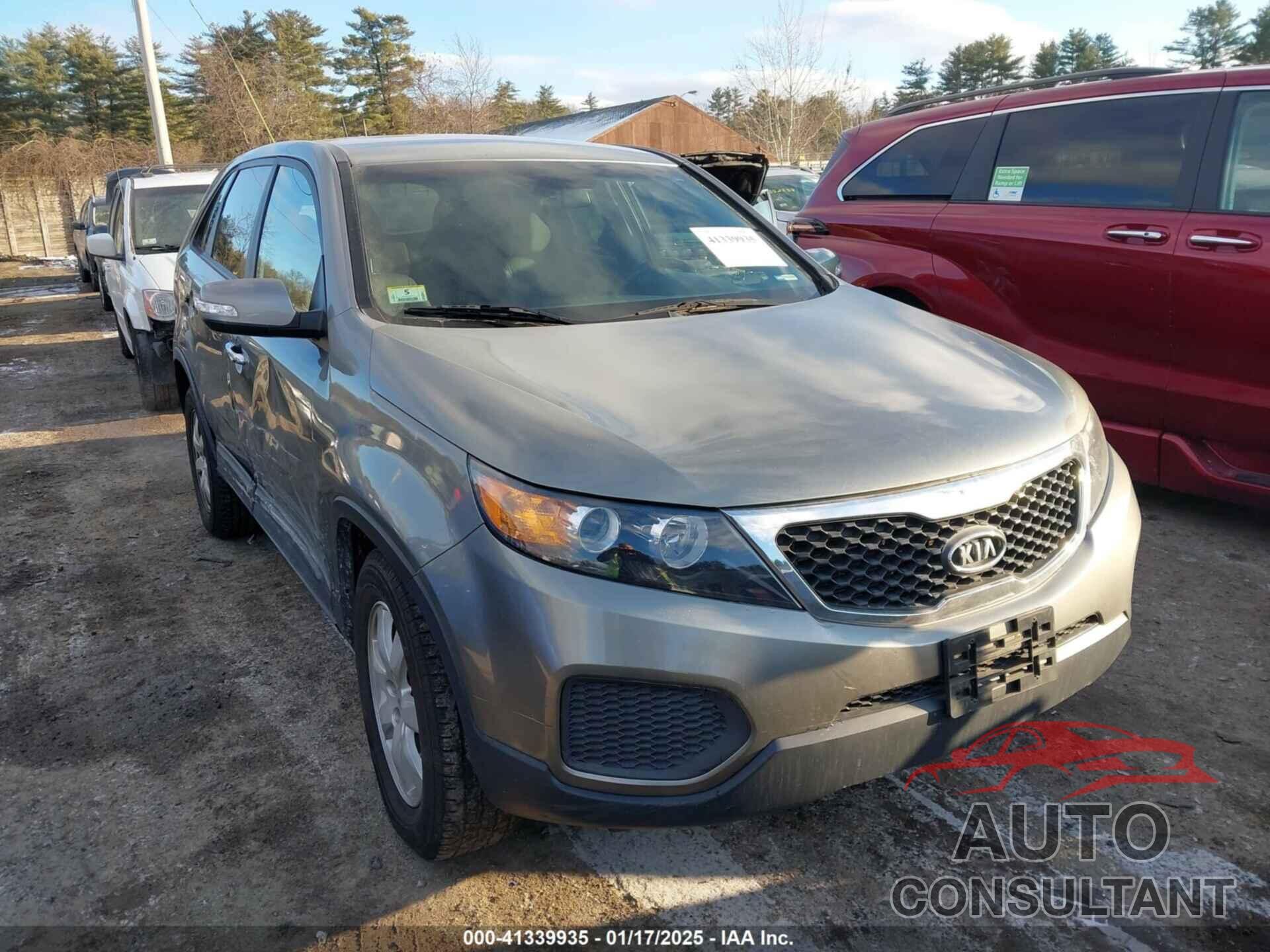 KIA SORENTO 2012 - 5XYKT3A19CG256760