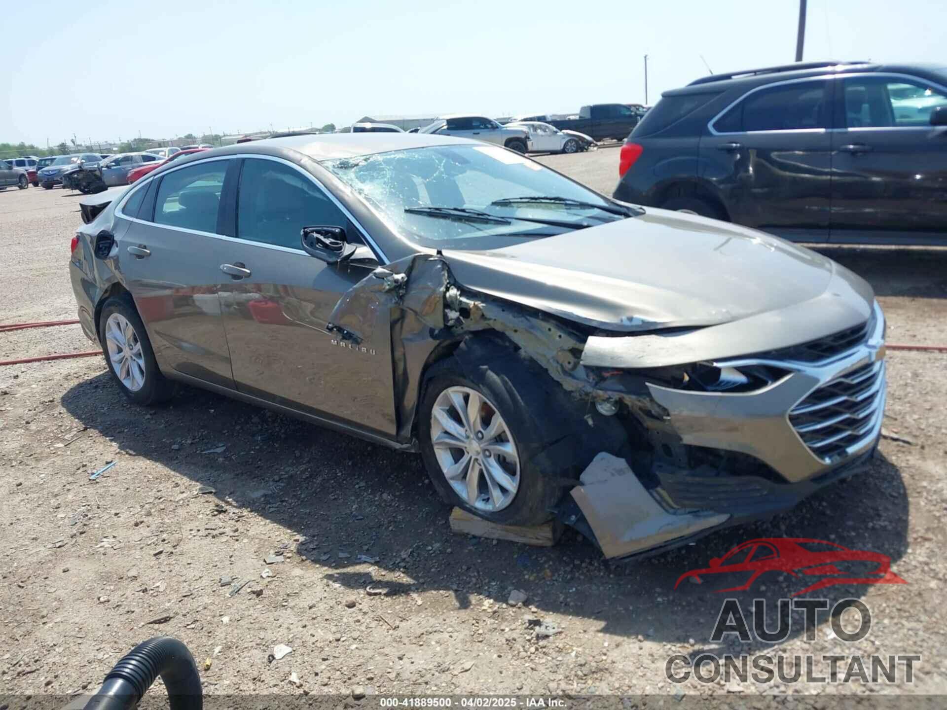 CHEVROLET MALIBU 2020 - 1G1ZD5ST5LF019086