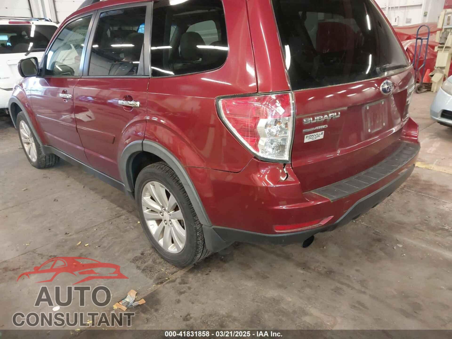 SUBARU FORESTER 2011 - JF2SHAEC7BH770065