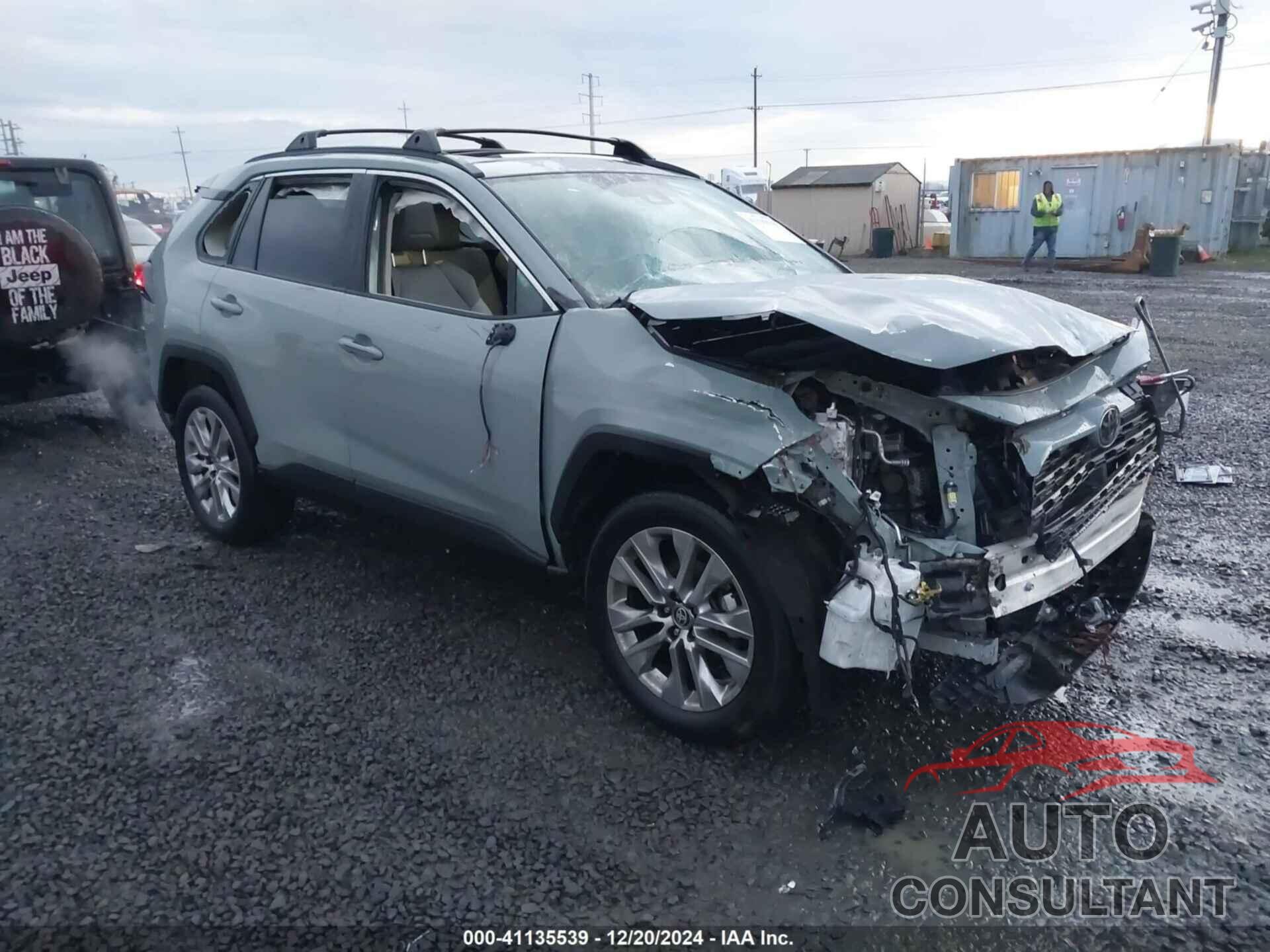 TOYOTA RAV4 2022 - 2T3A1RFV6NW288067