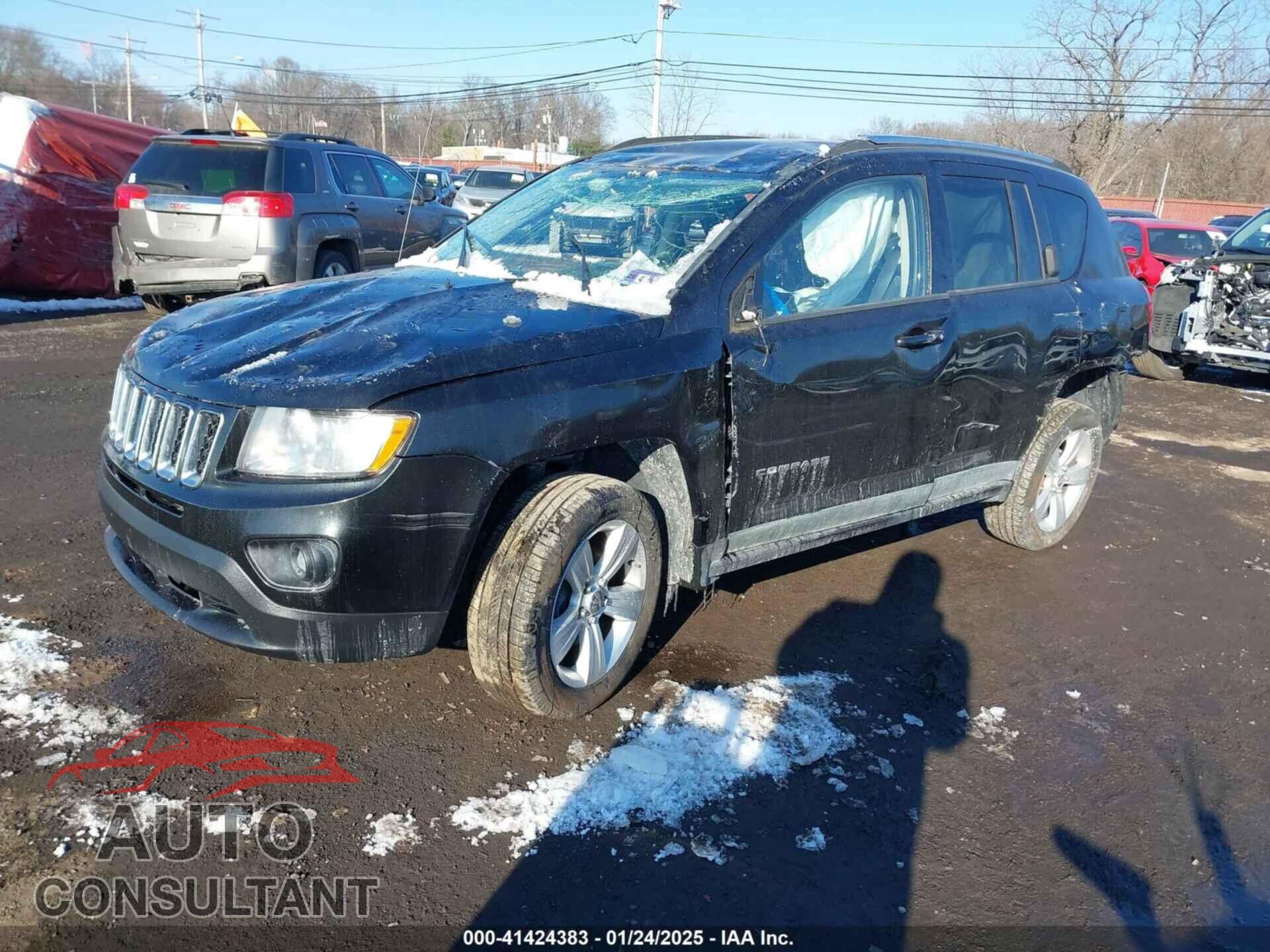 JEEP COMPASS 2011 - 1J4NF1FB2BD226145