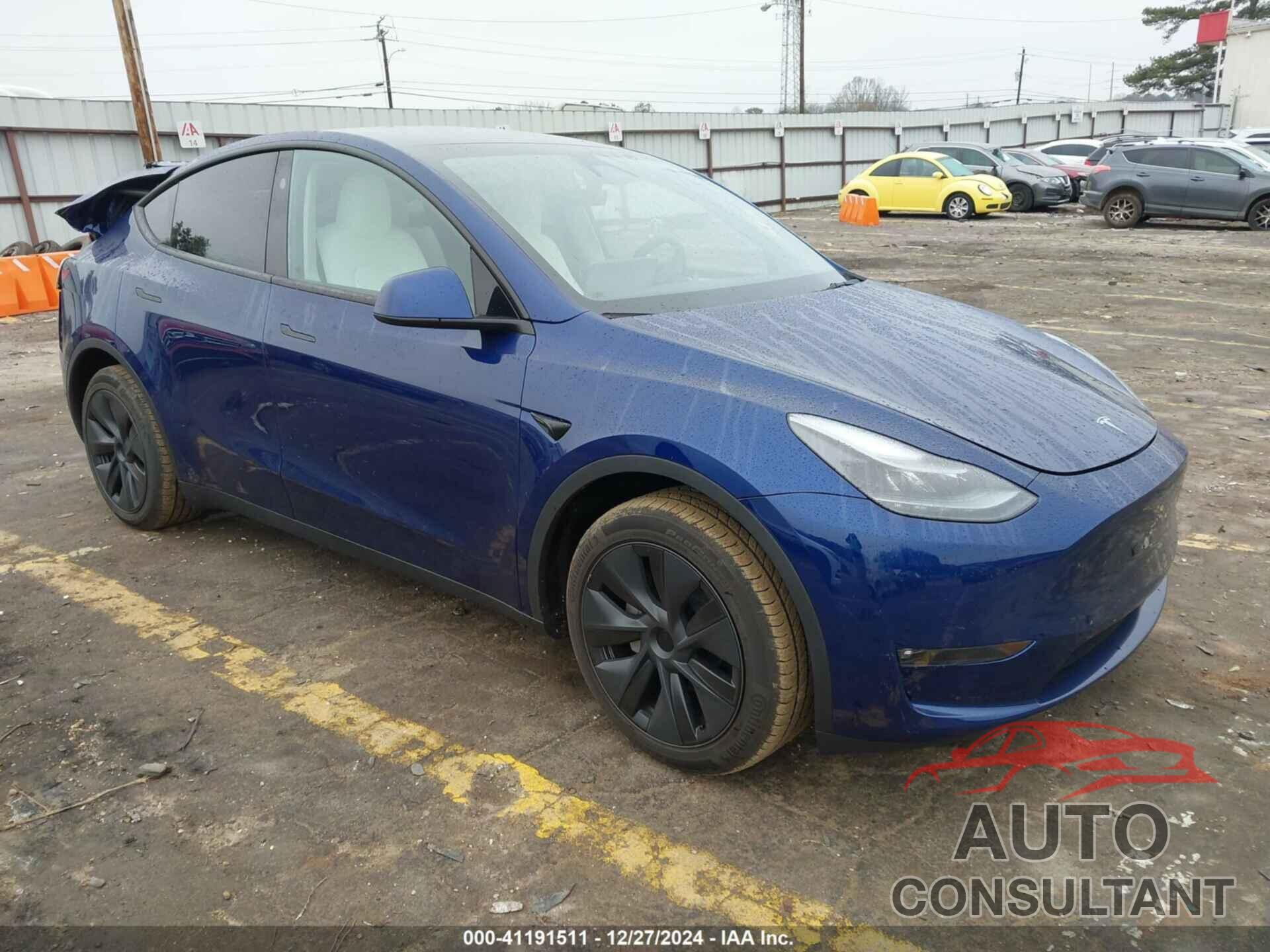 TESLA MODEL Y 2024 - 7SAYGAEE2RF160116