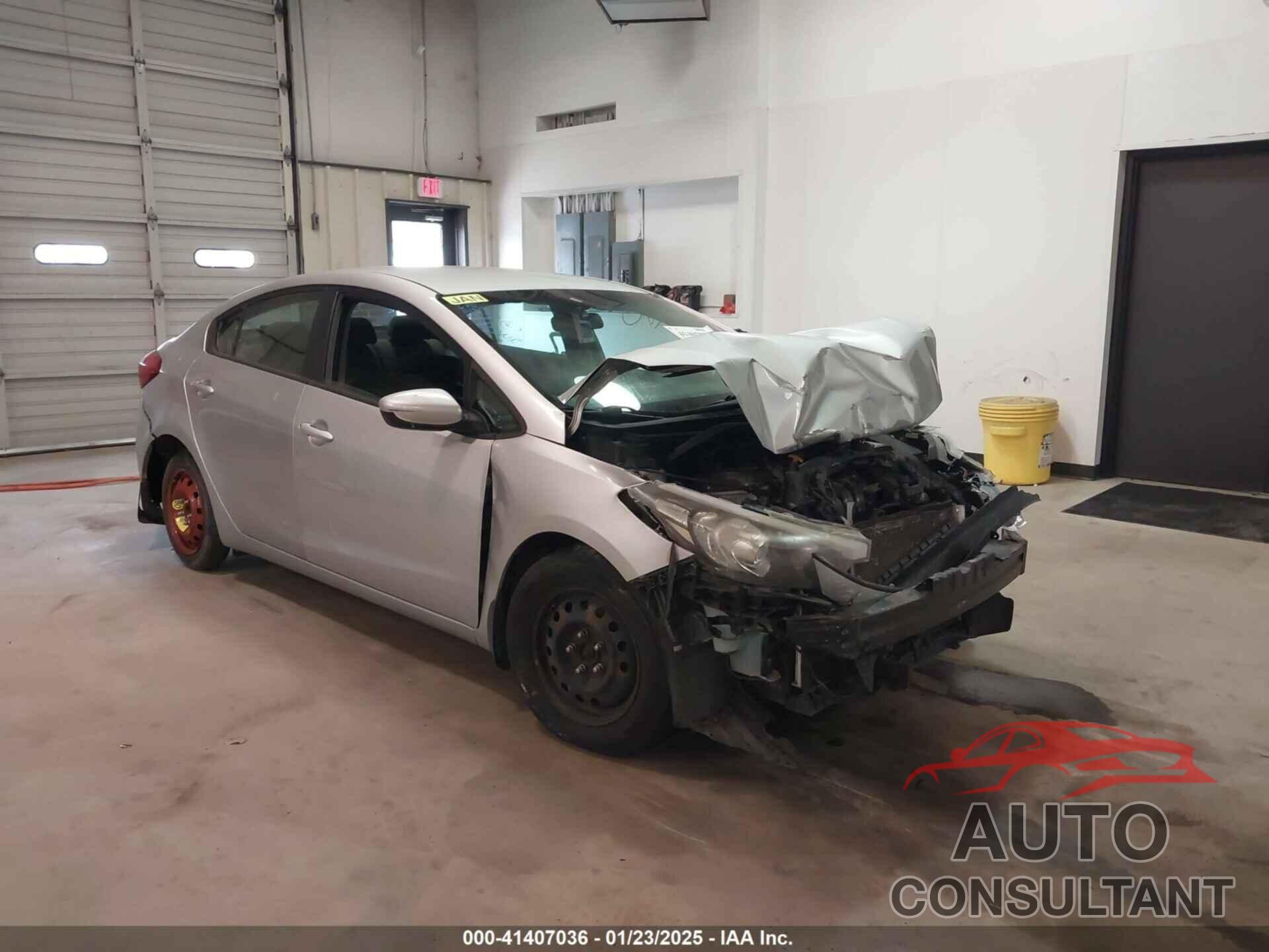 KIA FORTE 2015 - KNAFK4A64F5428595