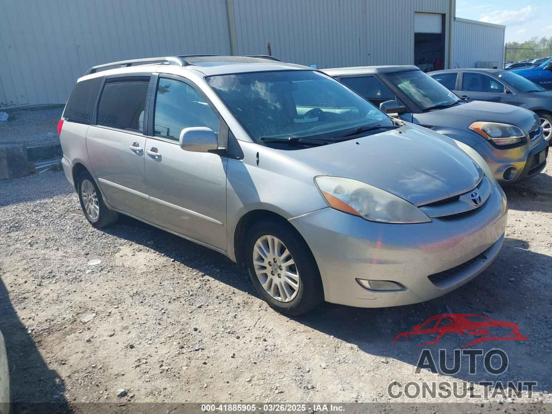 TOYOTA SIENNA 2010 - 5TDYK4CC9AS319809