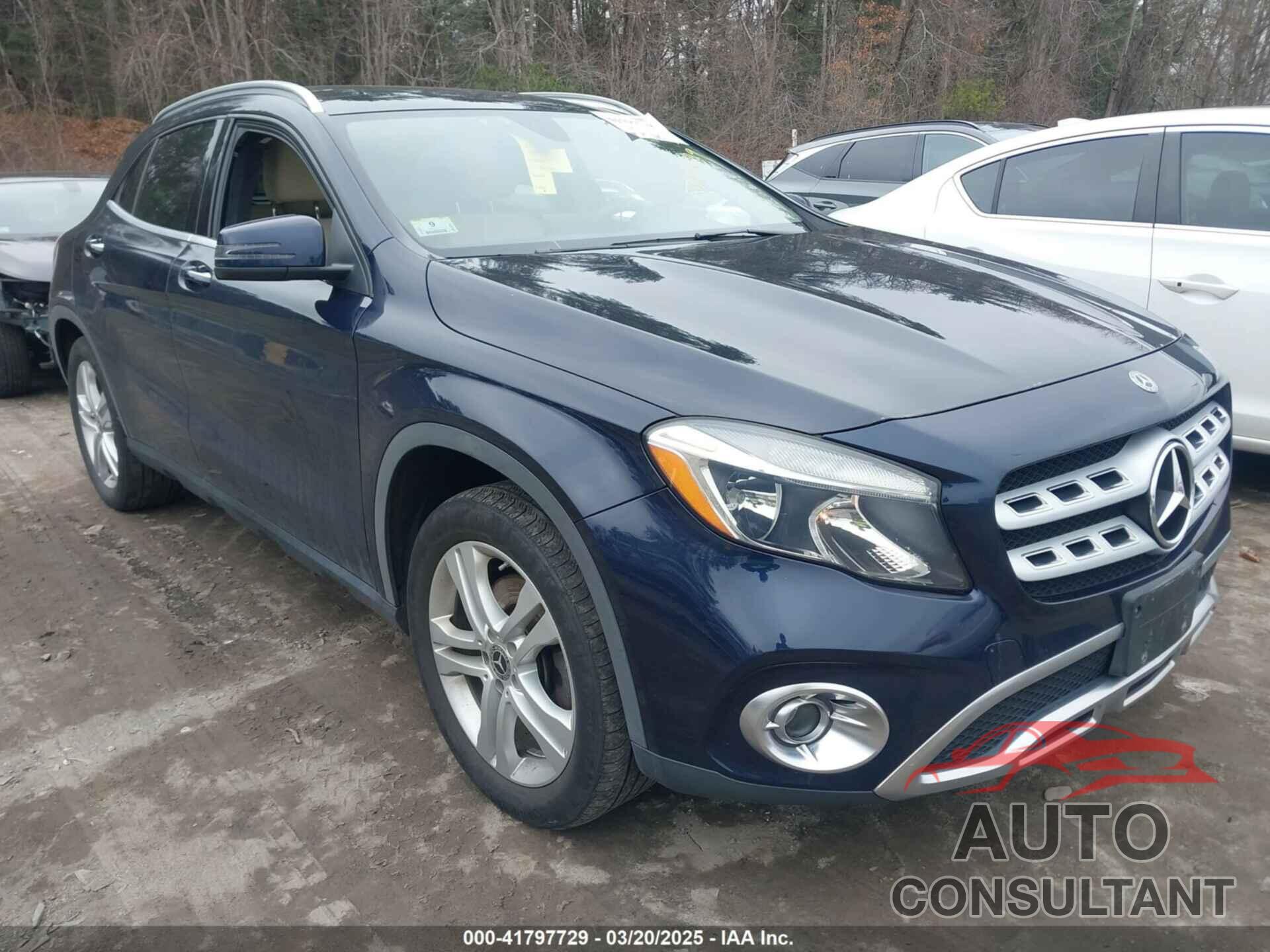 MERCEDES-BENZ GLA 250 2018 - WDCTG4GB4JJ398777