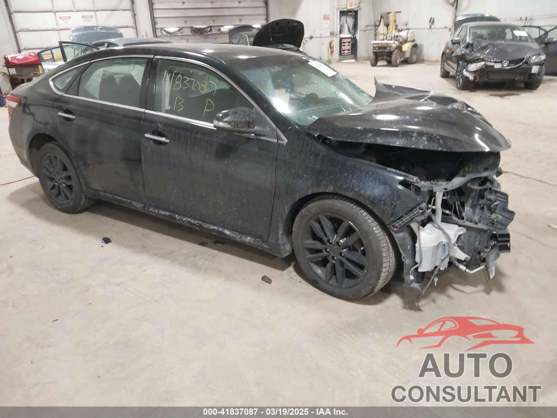 TOYOTA AVALON 2013 - 4T1BK1EB3DU020482