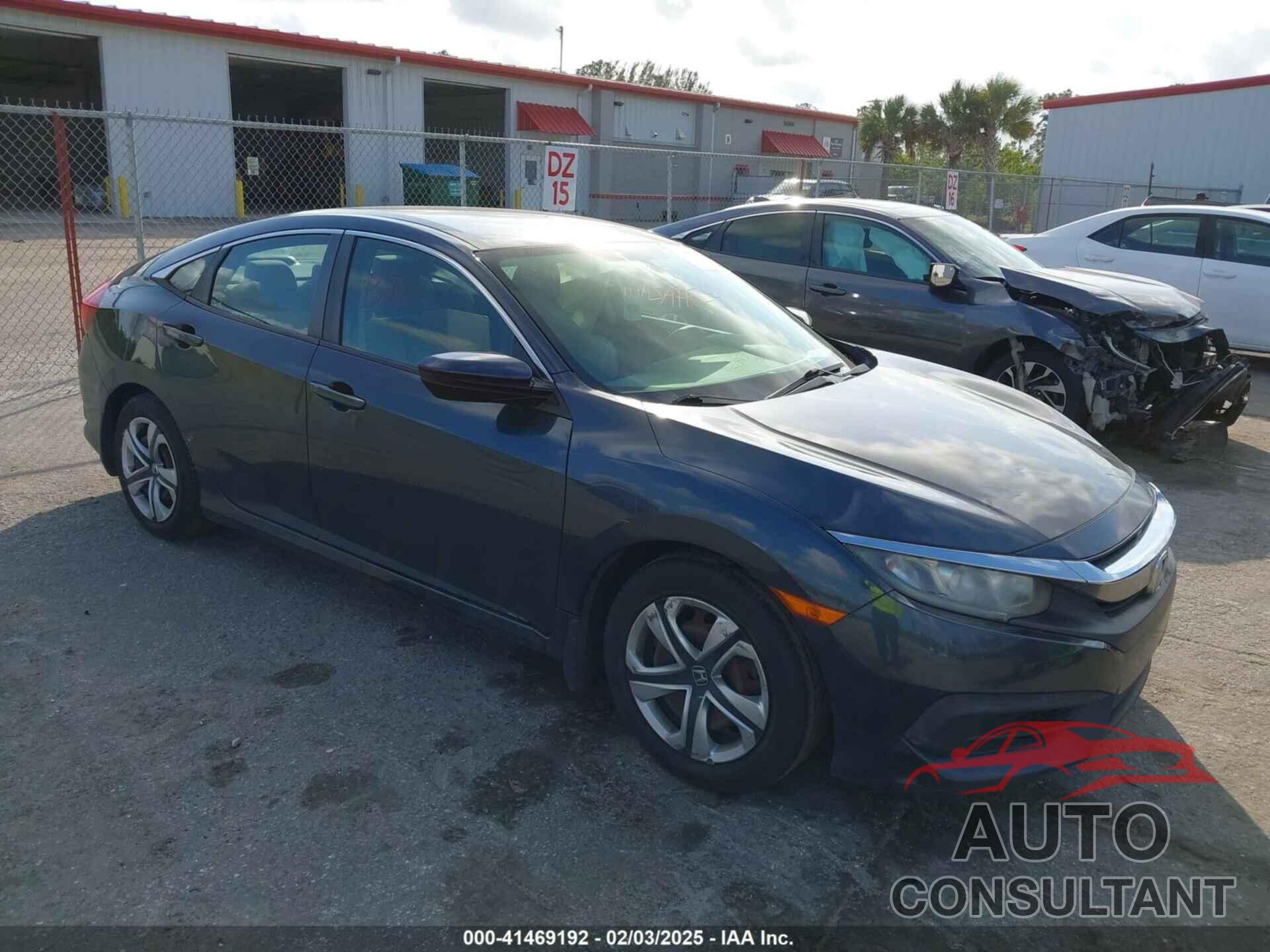HONDA CIVIC 2017 - 19XFC2F58HE033833