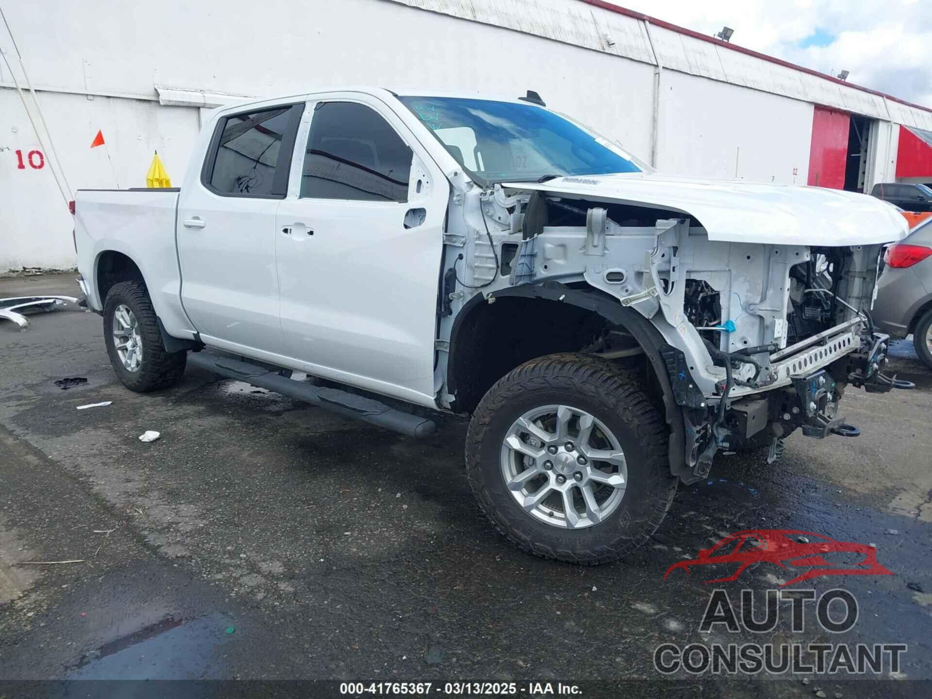 CHEVROLET SILVERADO 1500 2023 - 3GCUDDE83PG248745