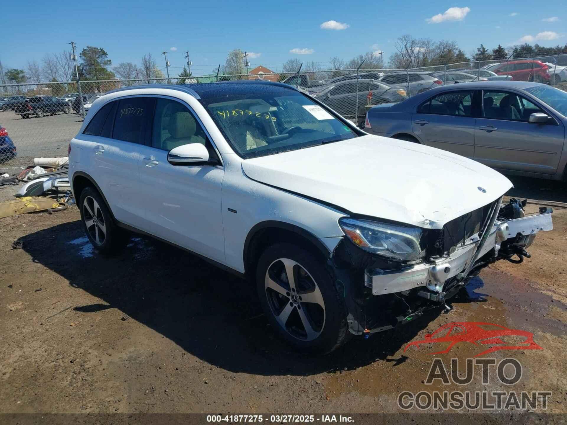 MERCEDES-BENZ GLC 350E 2019 - WDC0G5EB0KF603642