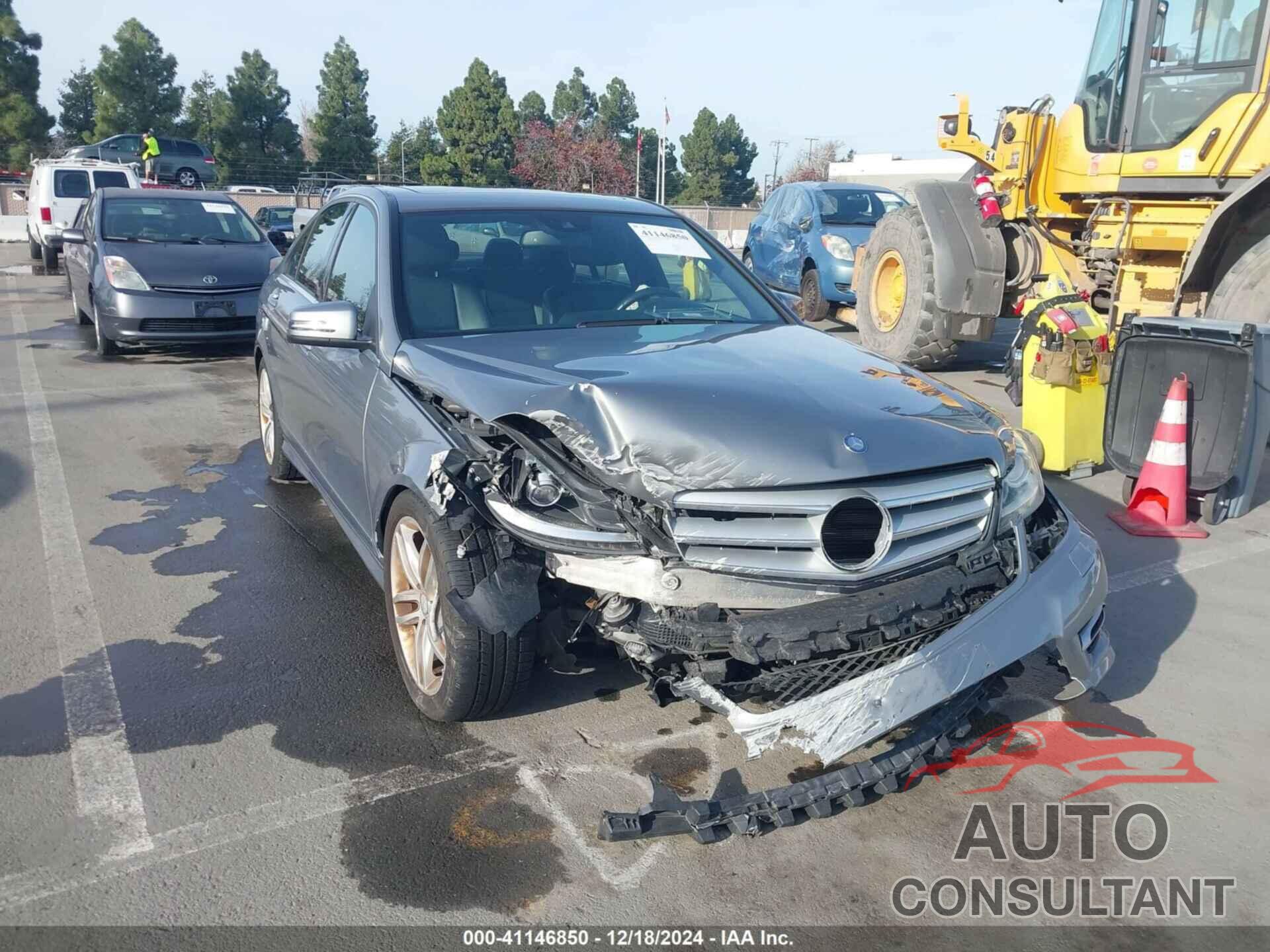 MERCEDES-BENZ C 250 2013 - WDDGF4HB0DA783224
