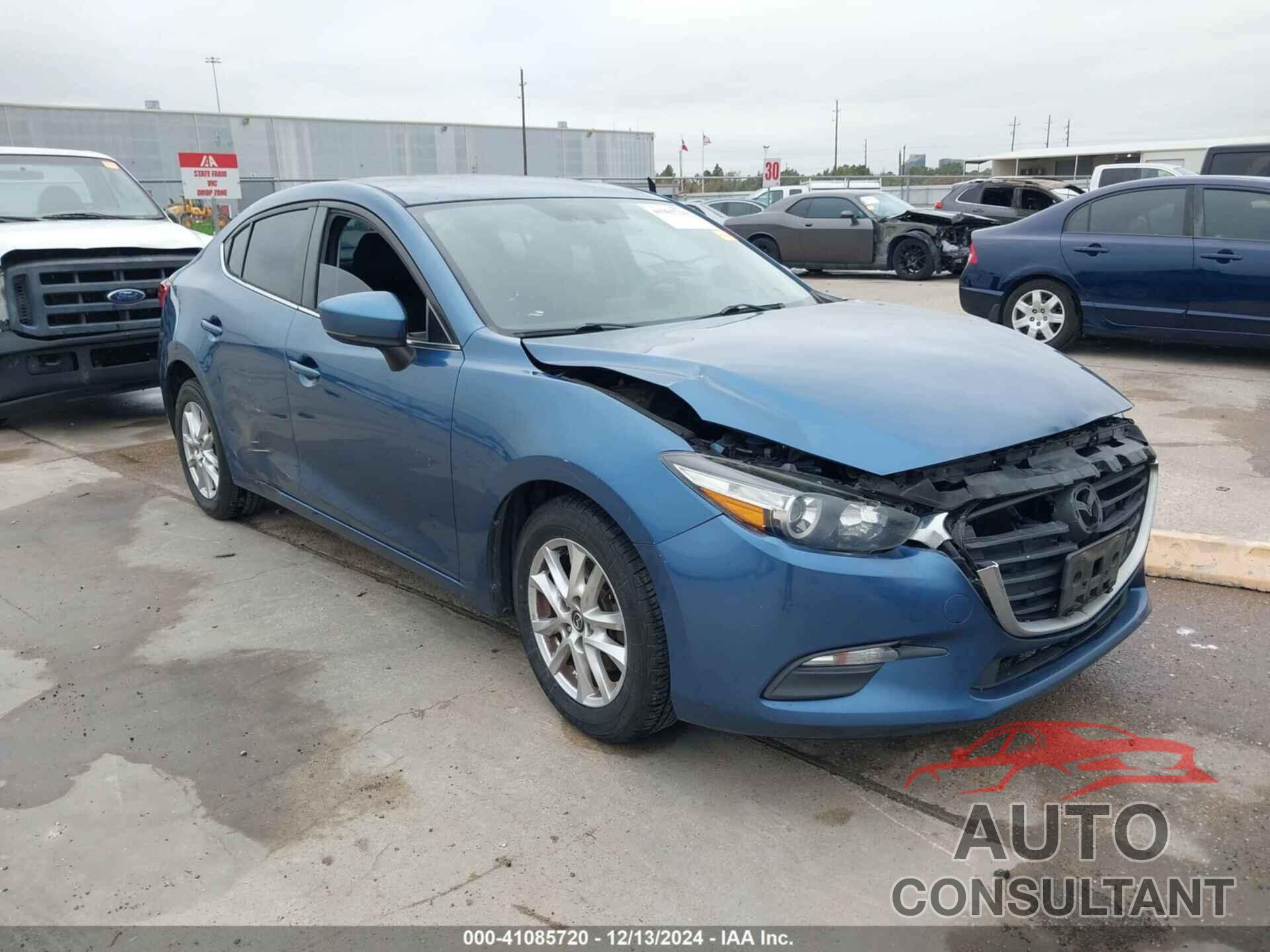 MAZDA MAZDA3 2017 - 3MZBN1U79HM124636