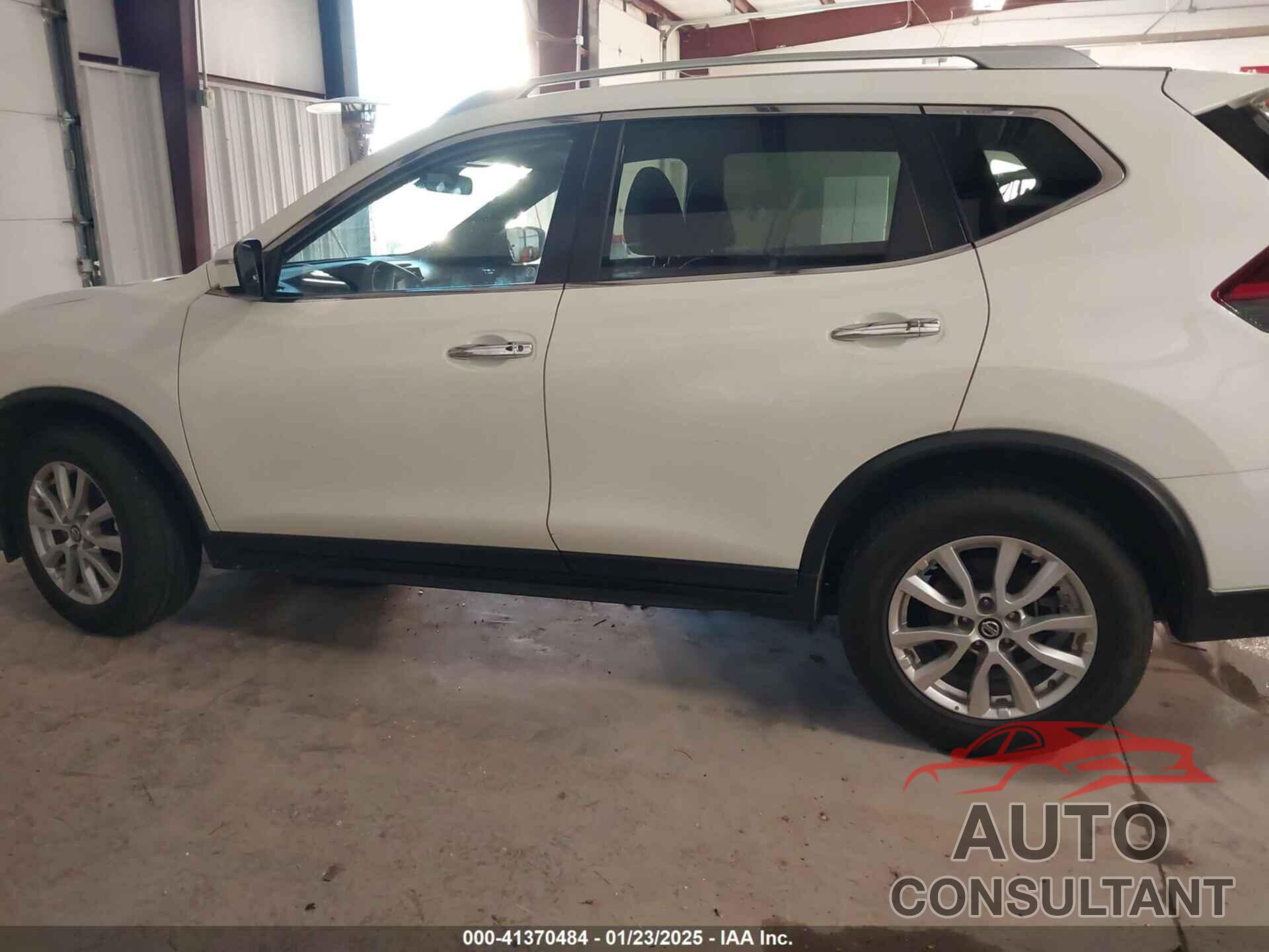 NISSAN ROGUE 2019 - KNMAT2MT5KP518336