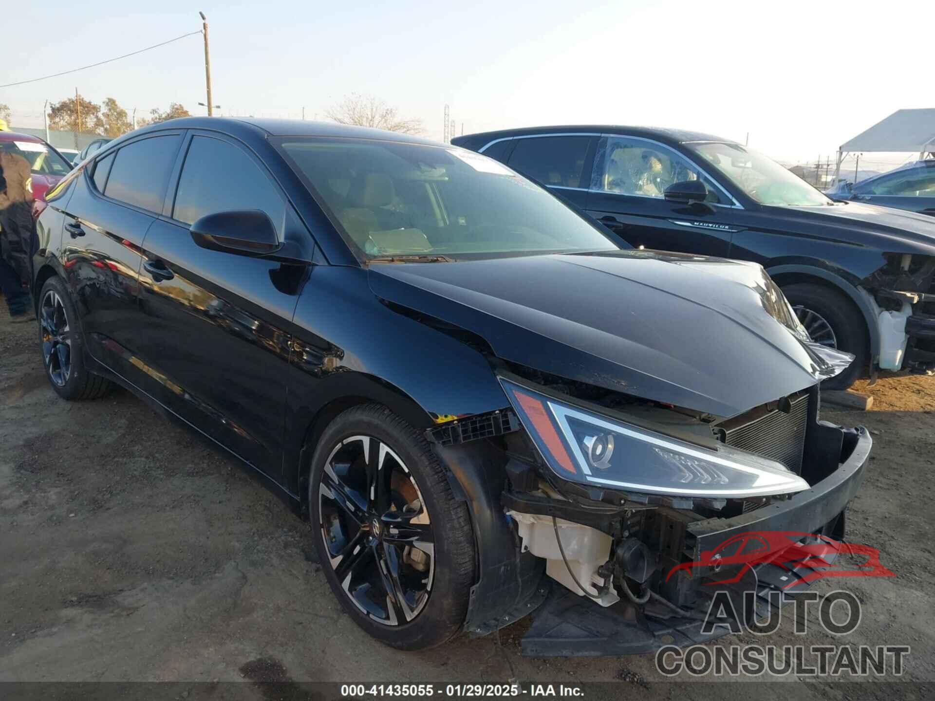 HYUNDAI ELANTRA 2020 - KMHD84LF3LU987820