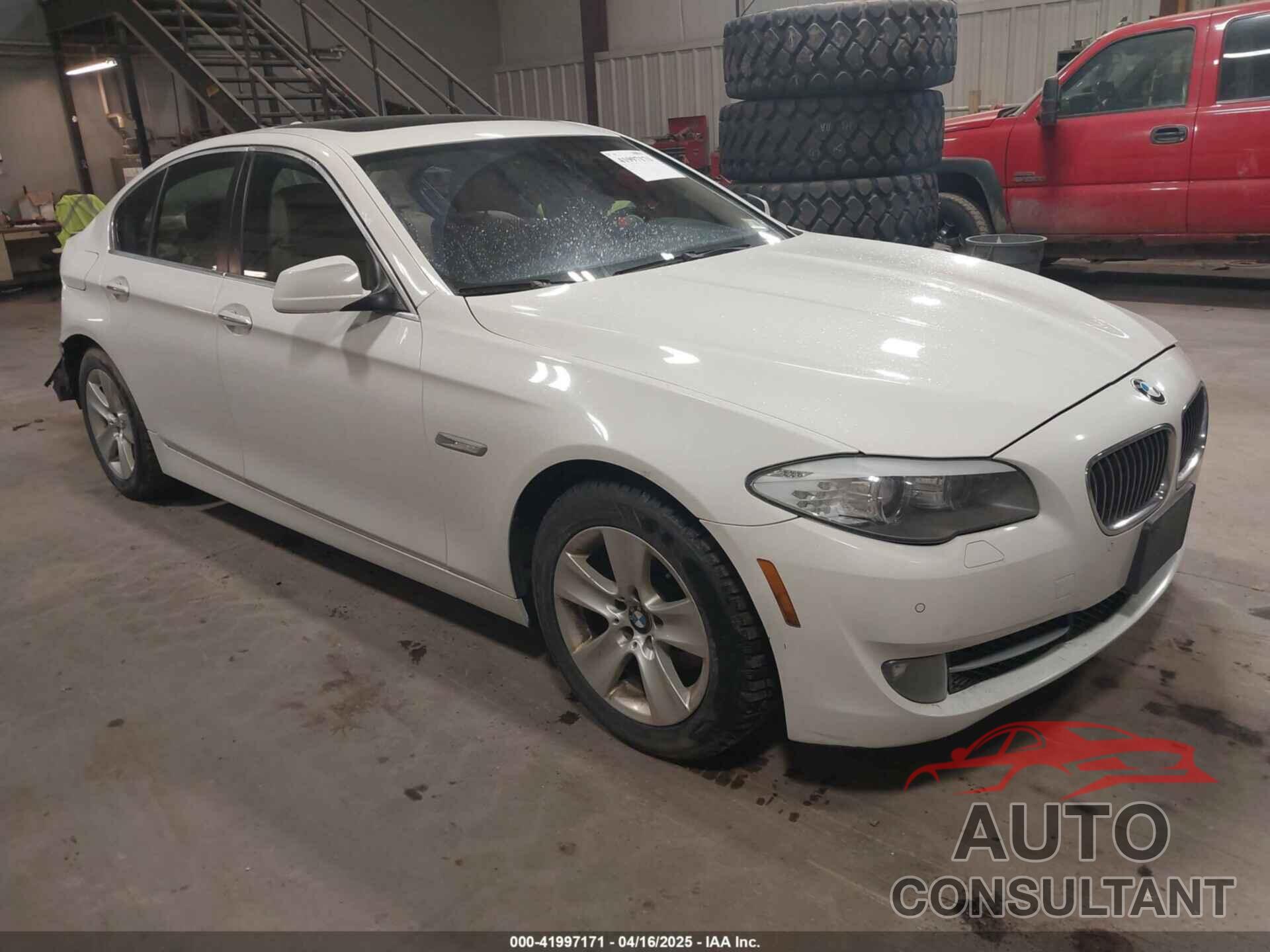 BMW 528I 2013 - WBAXH5C58DDW13362