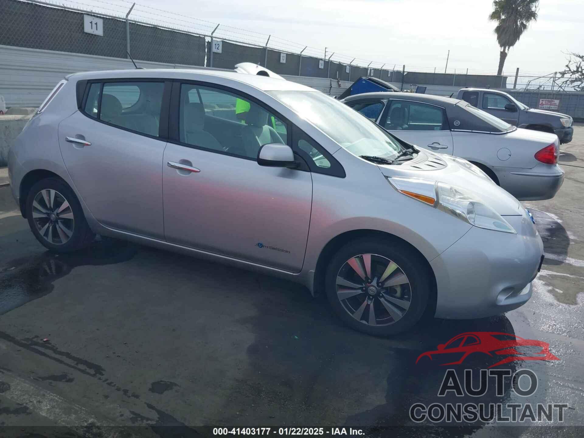NISSAN LEAF 2015 - 1N4AZ0CP1FC329225