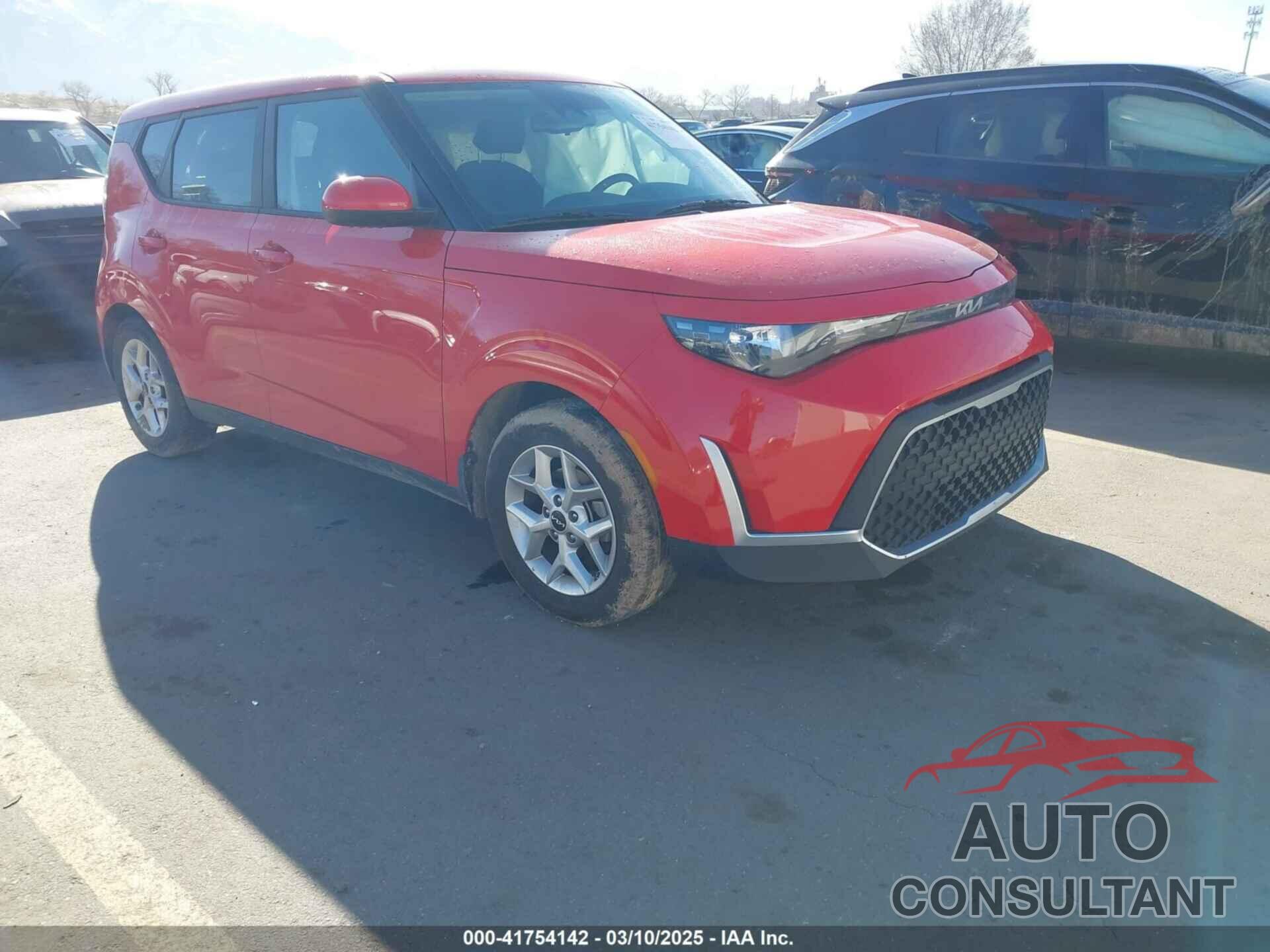 KIA SOUL 2023 - KNDJ23AU2P7213695