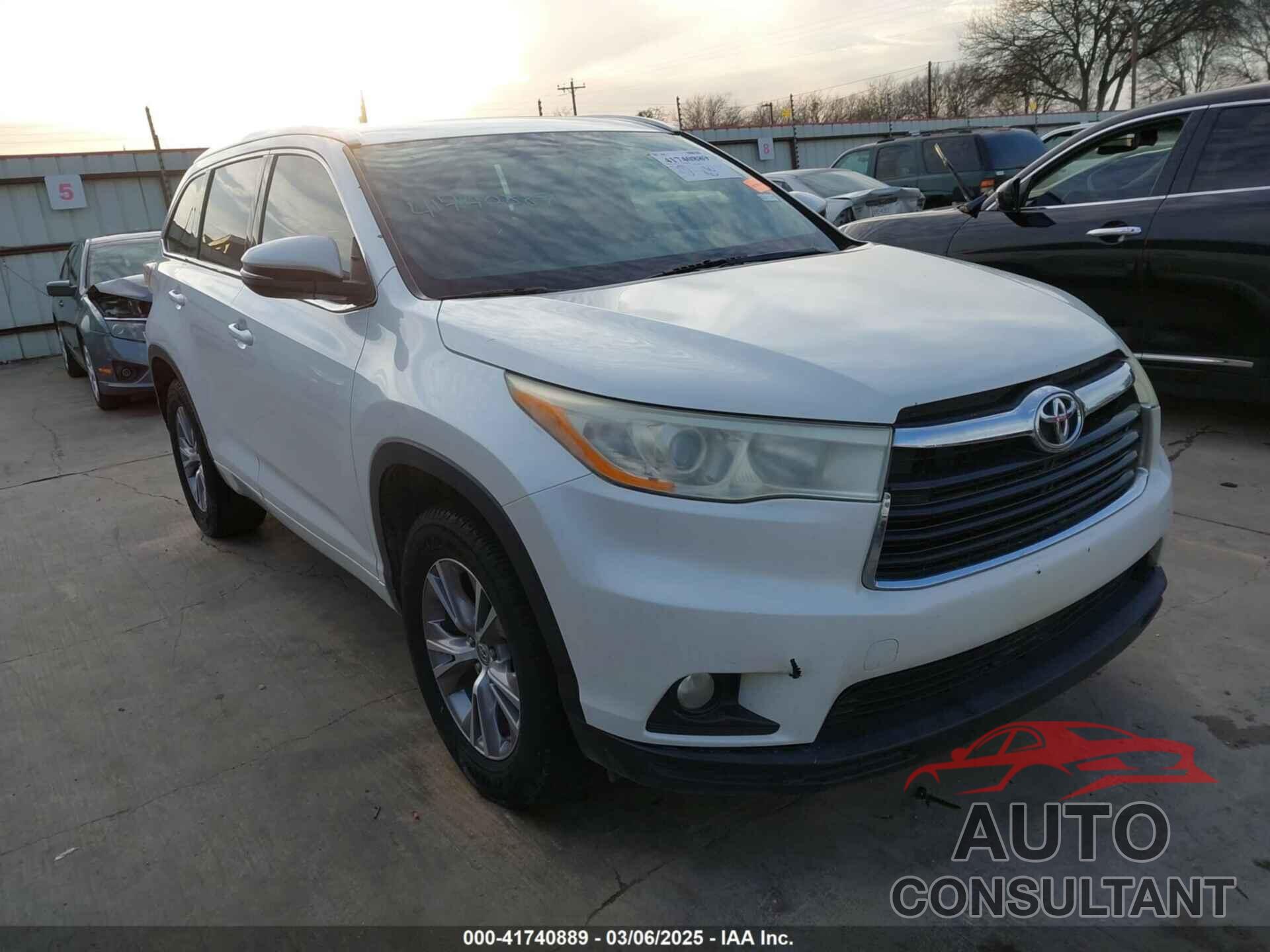 TOYOTA HIGHLANDER 2014 - 5TDKKRFH3ES038170
