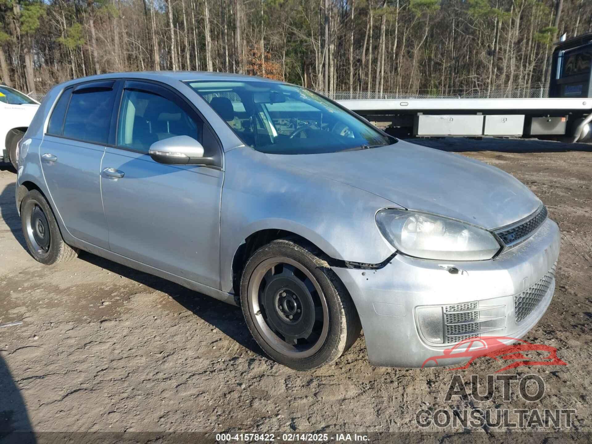 VOLKSWAGEN GOLF 2013 - WVWDB7AJ0DW095917