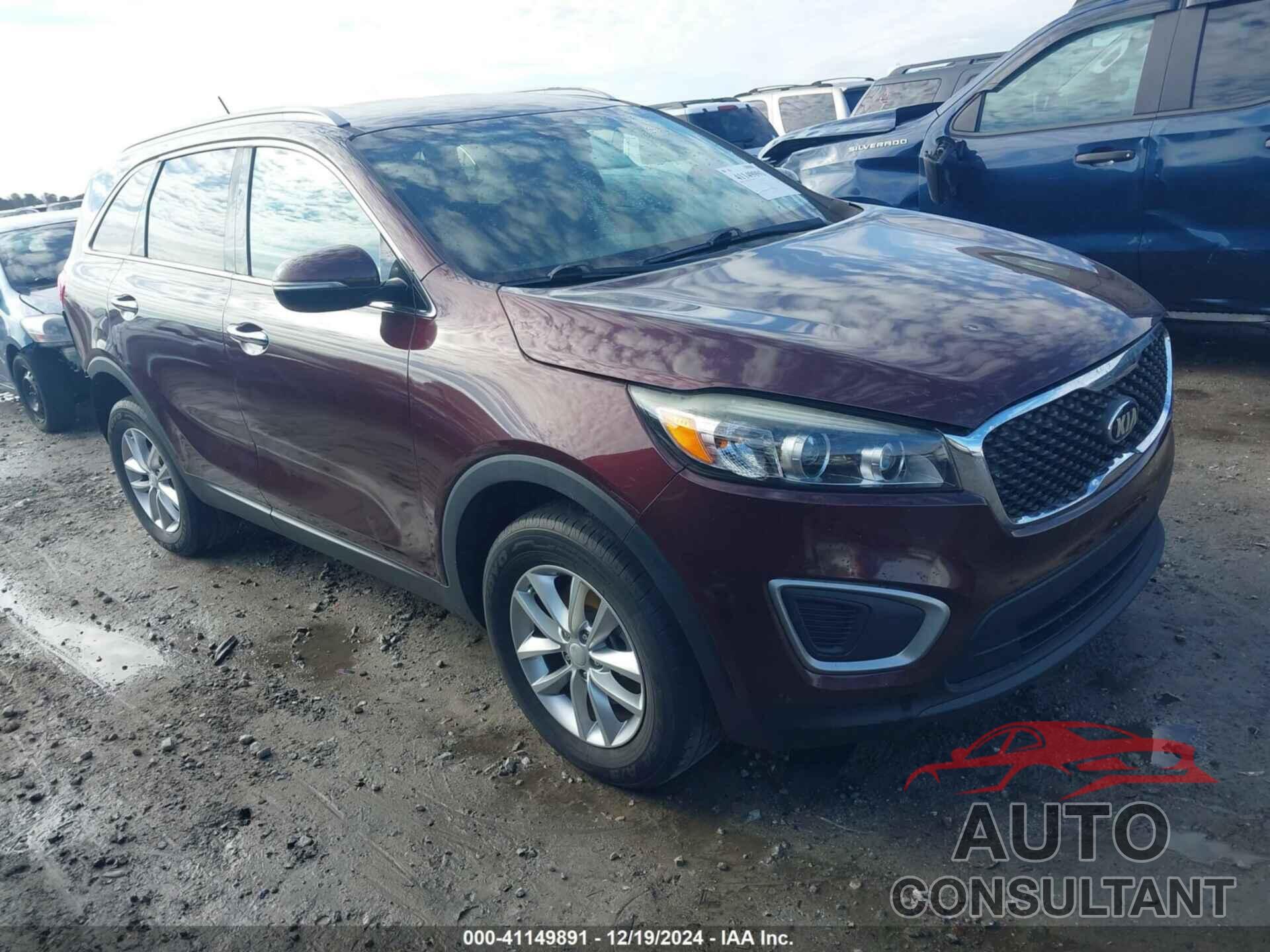 KIA SORENTO 2017 - 5XYPG4A32HG265745