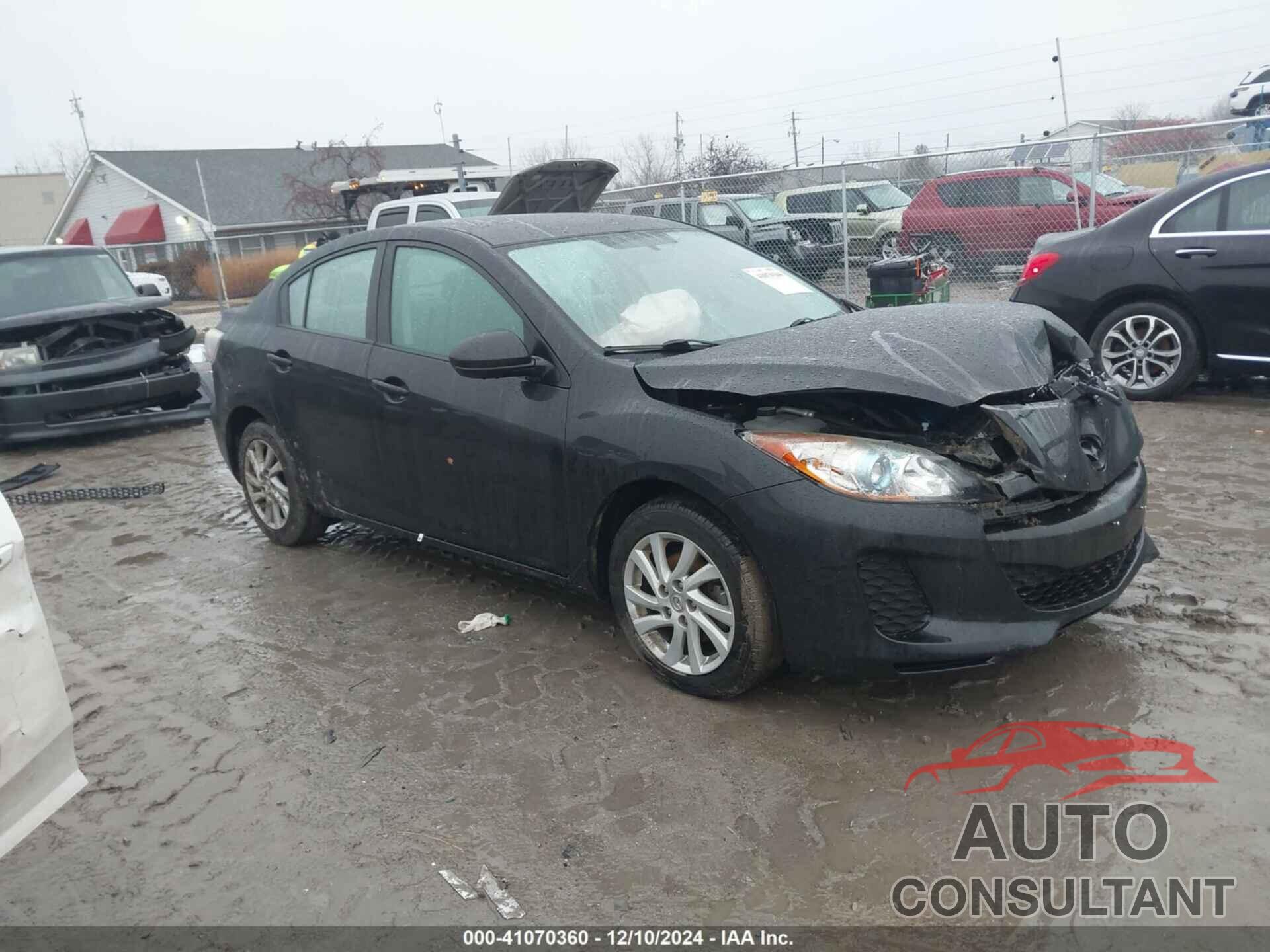 MAZDA MAZDA3 2012 - JM1BL1V83C1583375