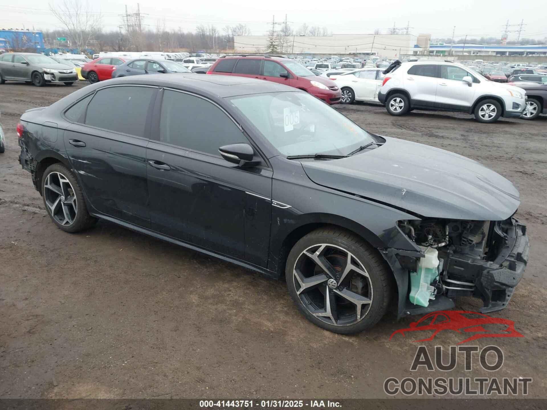 VOLKSWAGEN PASSAT 2020 - 1VWMA7A35LC018414