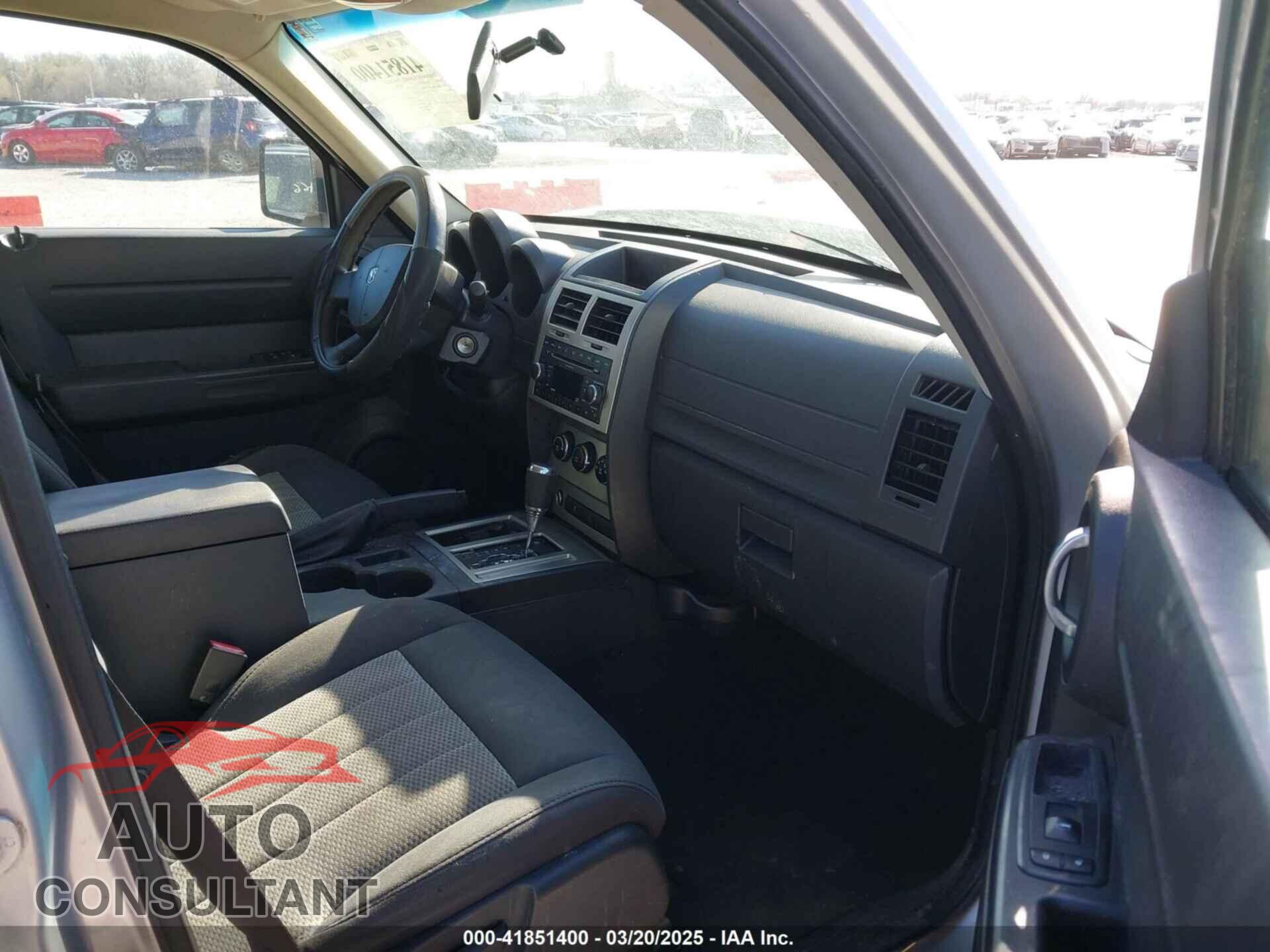 DODGE NITRO 2010 - 1D4PU4GK4AW157565