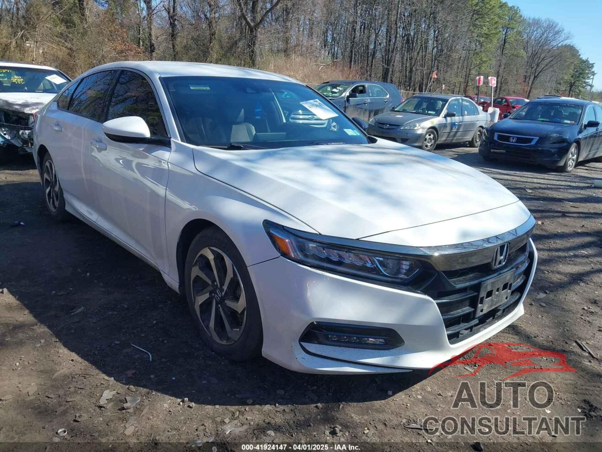 HONDA ACCORD 2018 - 1HGCV1F3XJA208003